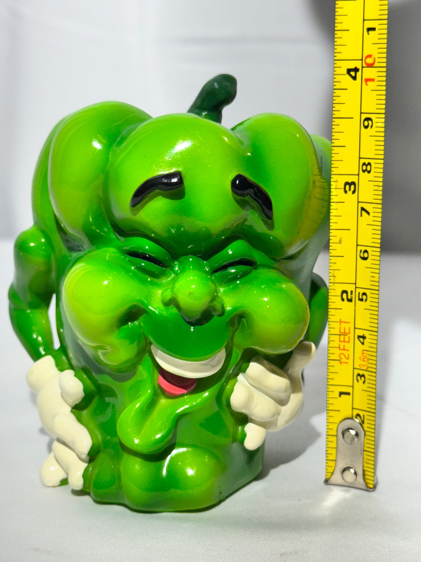 Giggling Groceries Green Bell Pepper Coin Bank – Plastic Resin