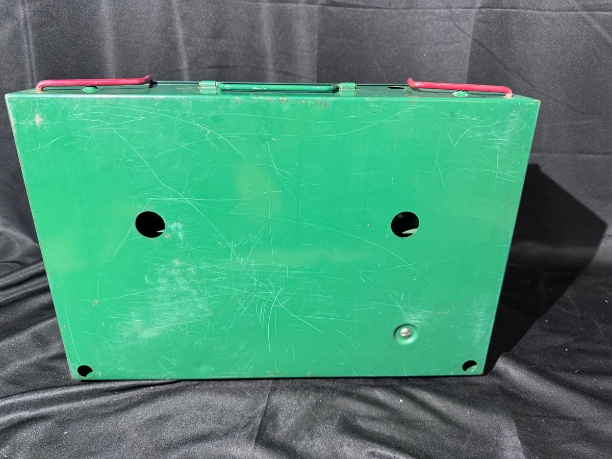 Vintage Coleman Model 425C 2-Burner Camp Stove – 1961–1964