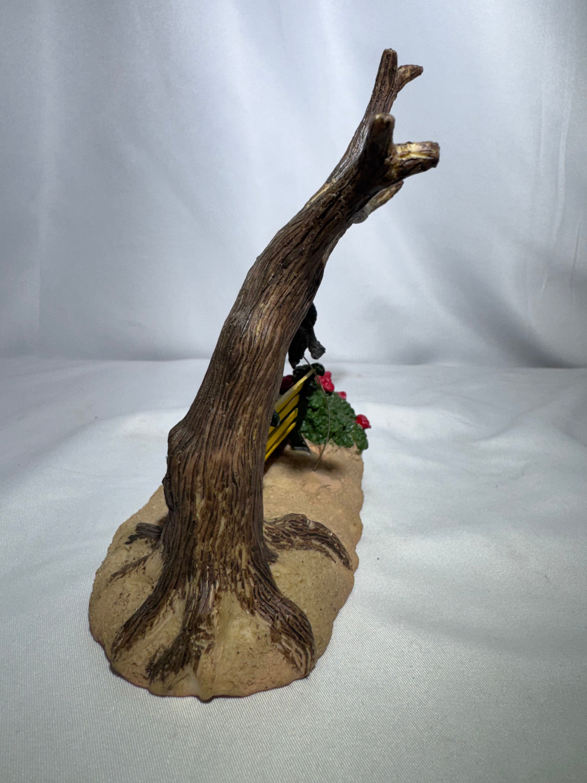 Lemax Spooky Town “Wrapped Up in Each Other” Mummy Couple Figurine – 2008 Retired