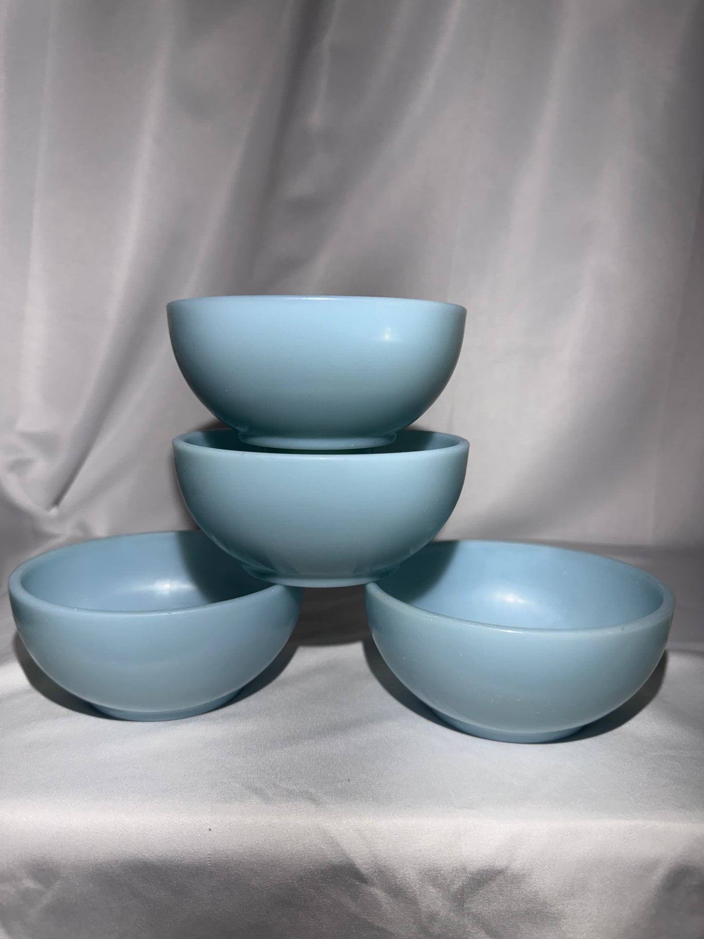Vintage Fire-King Turquoise/Delphite Blue Chili Bowls – Set of 4