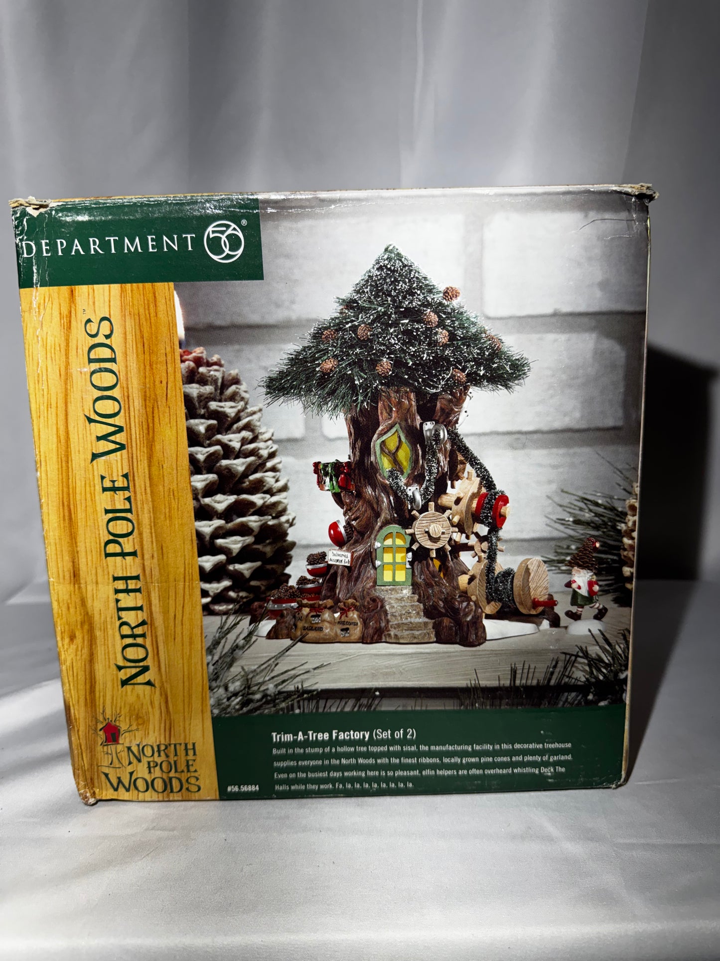 Department 56 North Pole Woods Trim-A-Tree Factory #56884 Retired 2001 Read