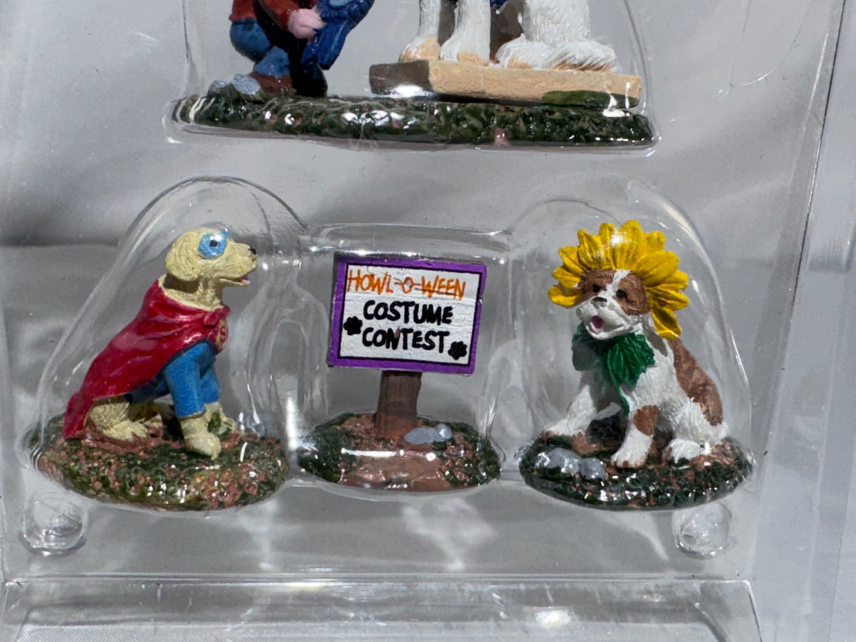 Lemax Spooky Town Howl-O-Ween Contest Set 92731 – Retired 2019 – Original Packaging
