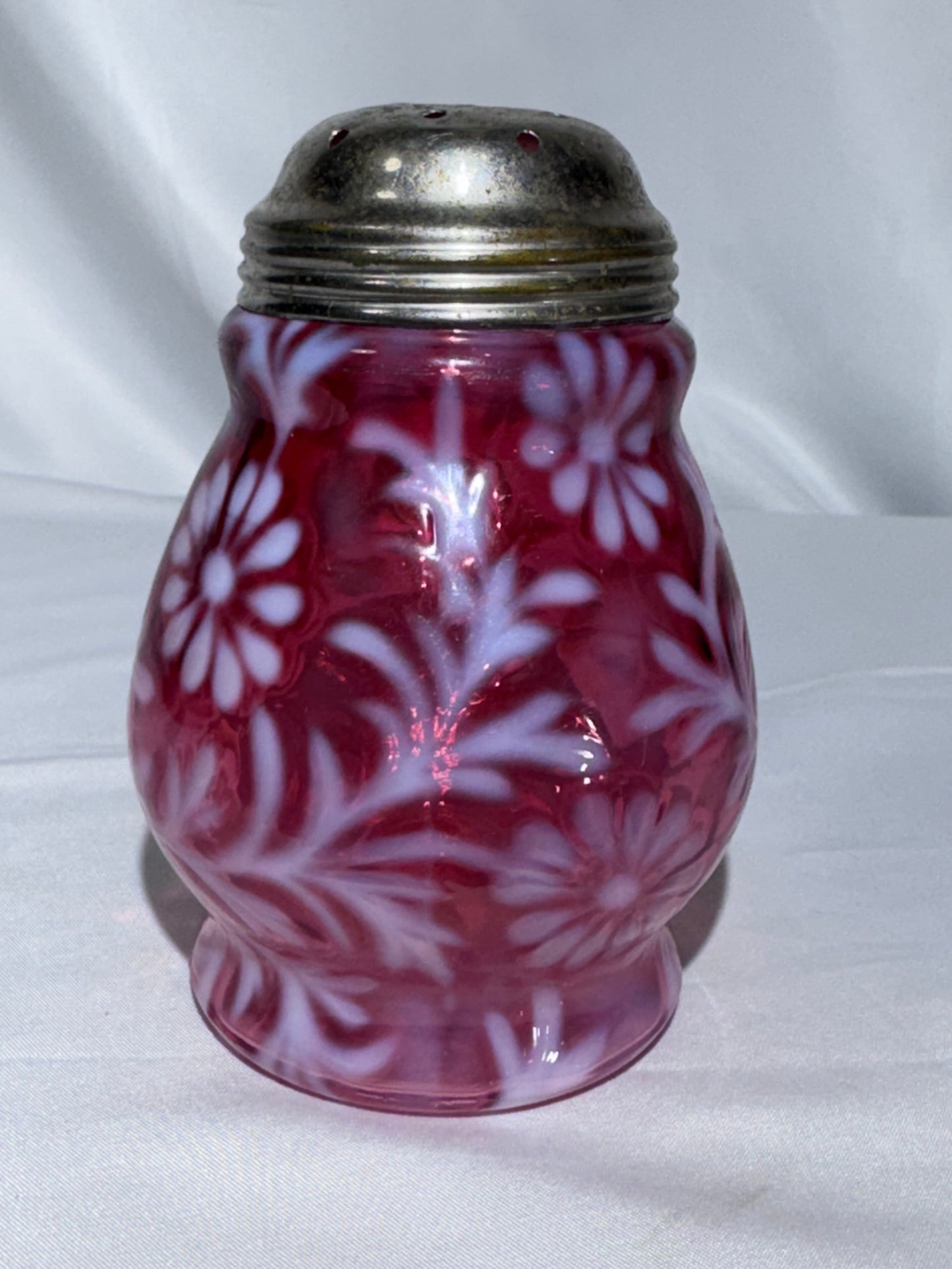 Vintage Northwood Cranberry Opalescent “Daisy & Fern” Sugar Shaker – 4.5”