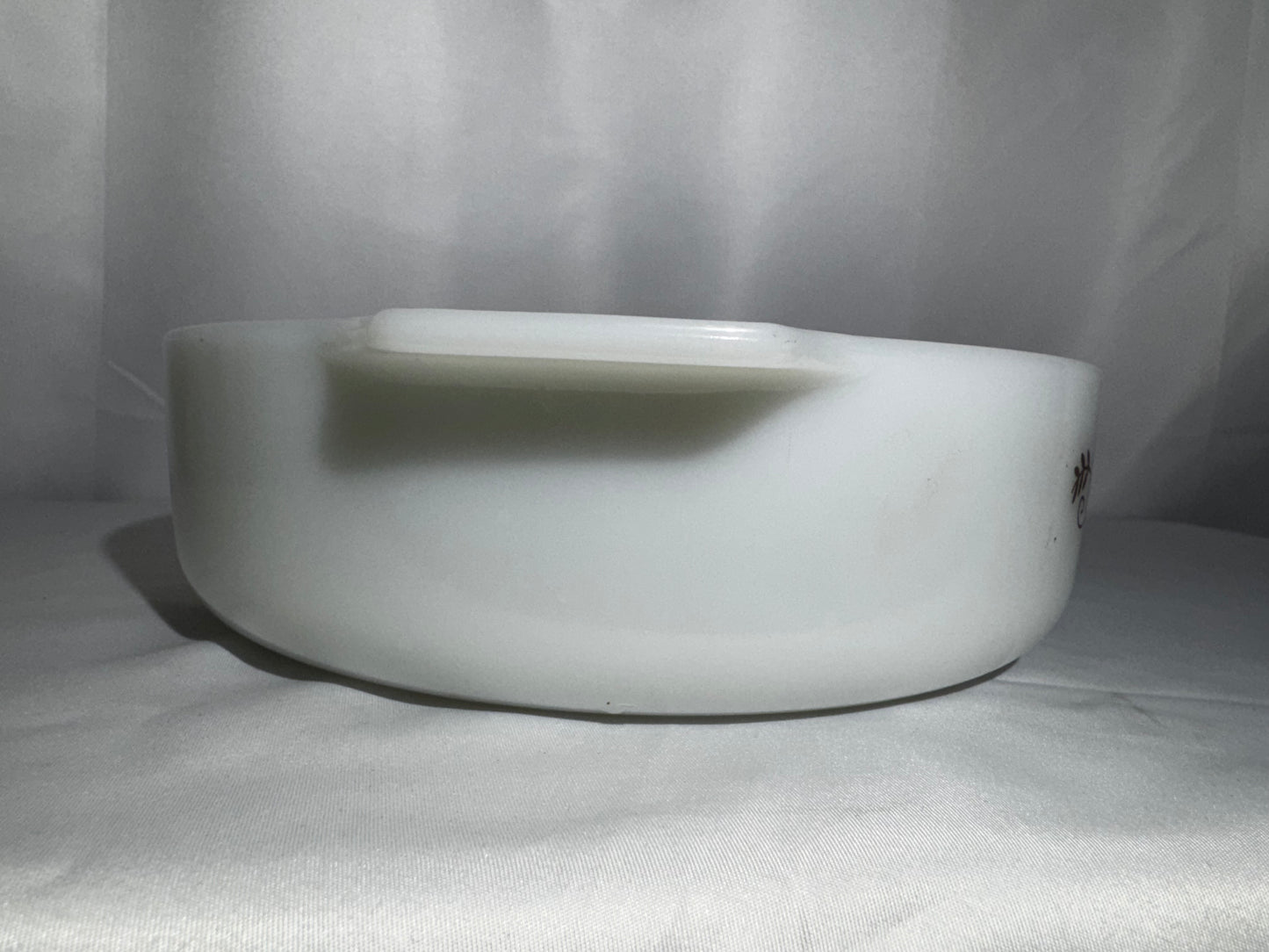 Vintage Dynaware Pyr-O-Rey Milk Glass Casserole Baking Dish #15 Brown Daisy Floral