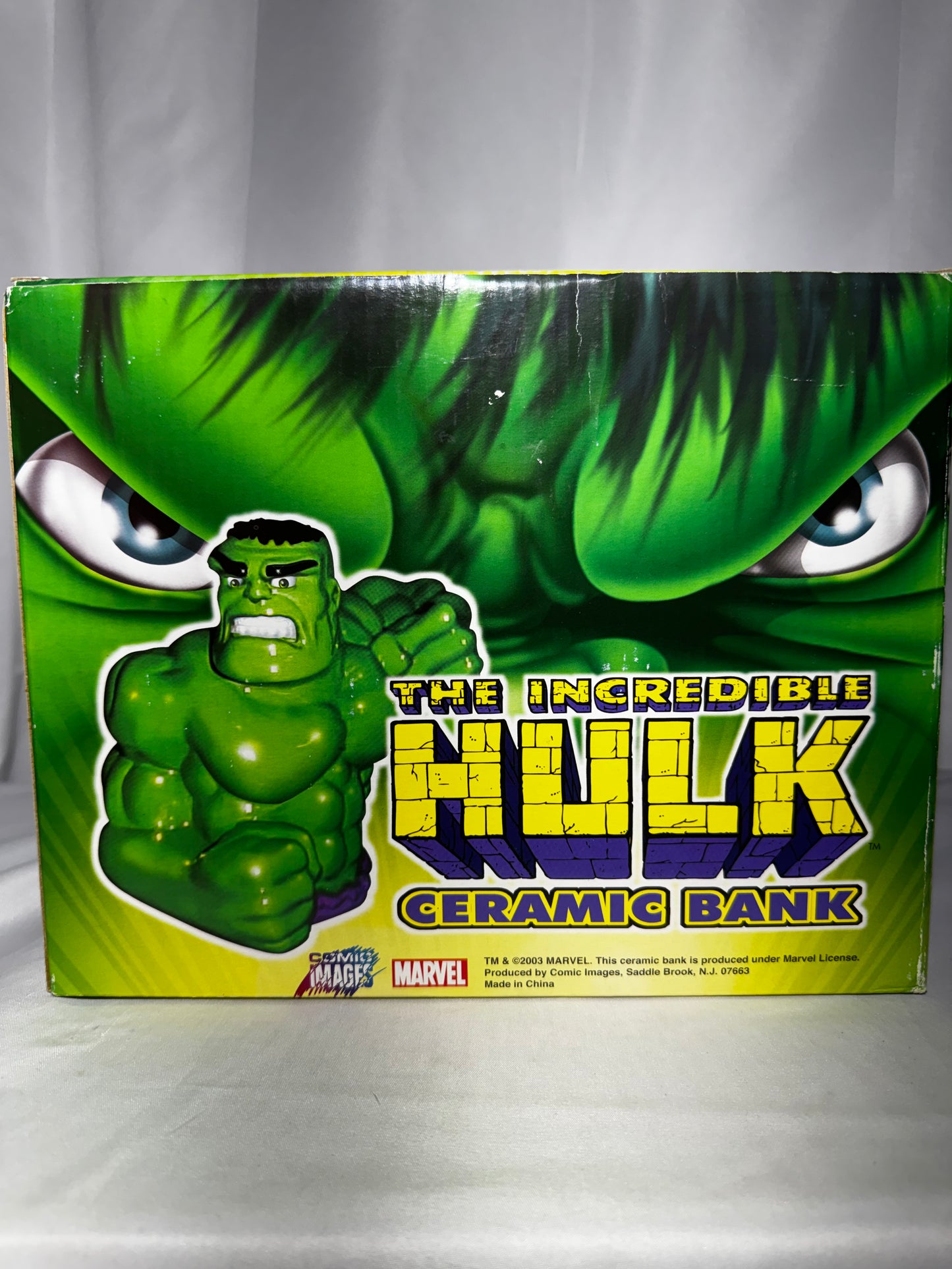 Marvel Incredible Hulk Green Ceramic Coin Bank Comic Images w/ Original Box 7”