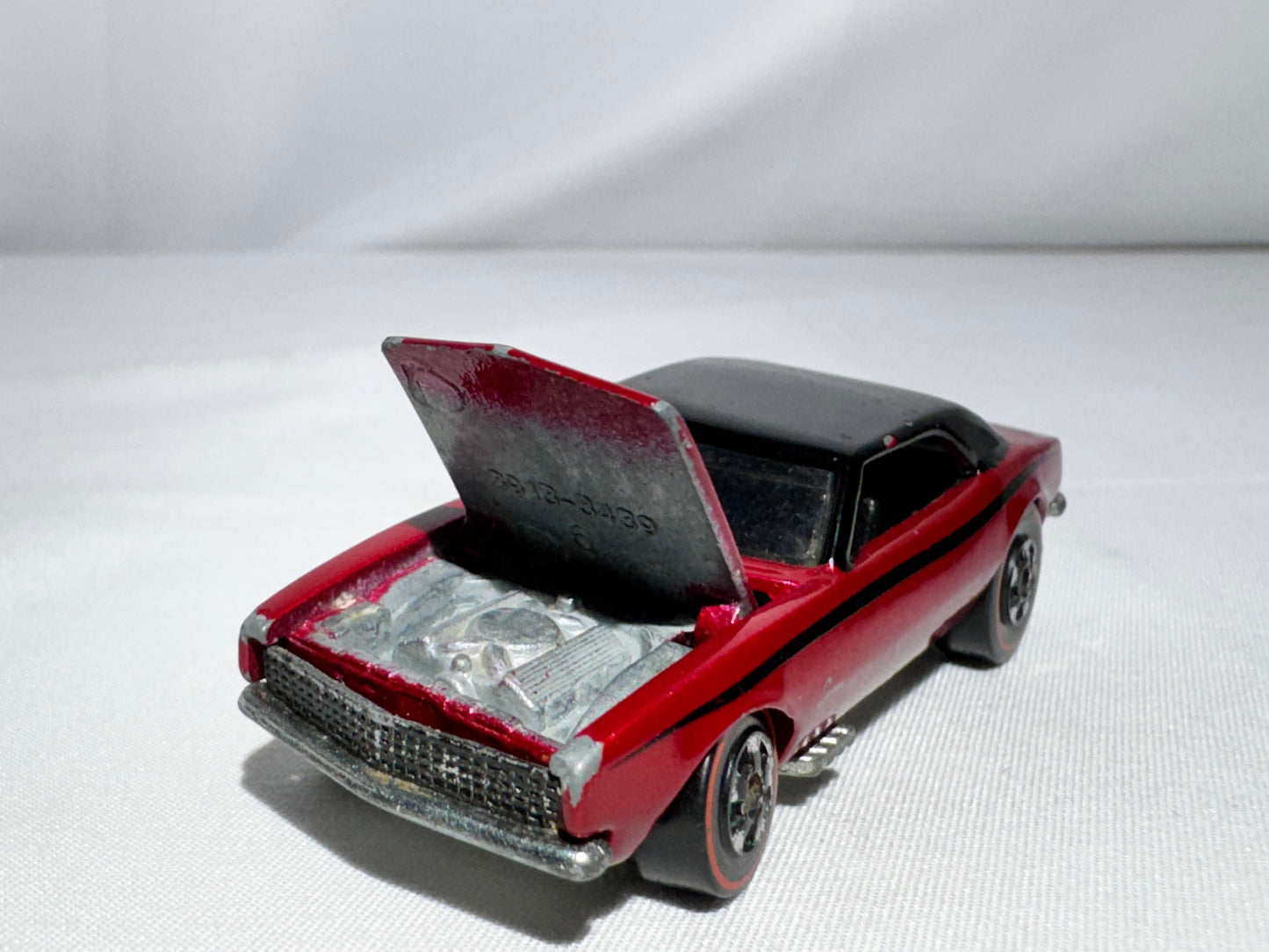 Hot Wheels Redline 1982 Custom Camaro Black Interior