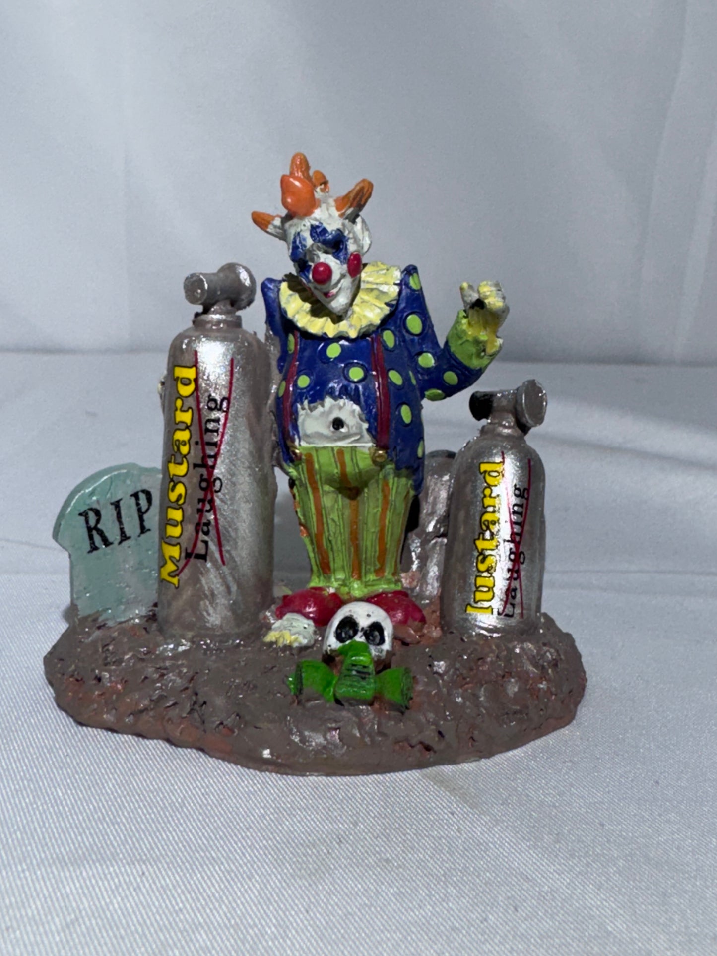 Lemax Spooky Town Balloon Clown #32103 – 2013 Halloween Figurine
