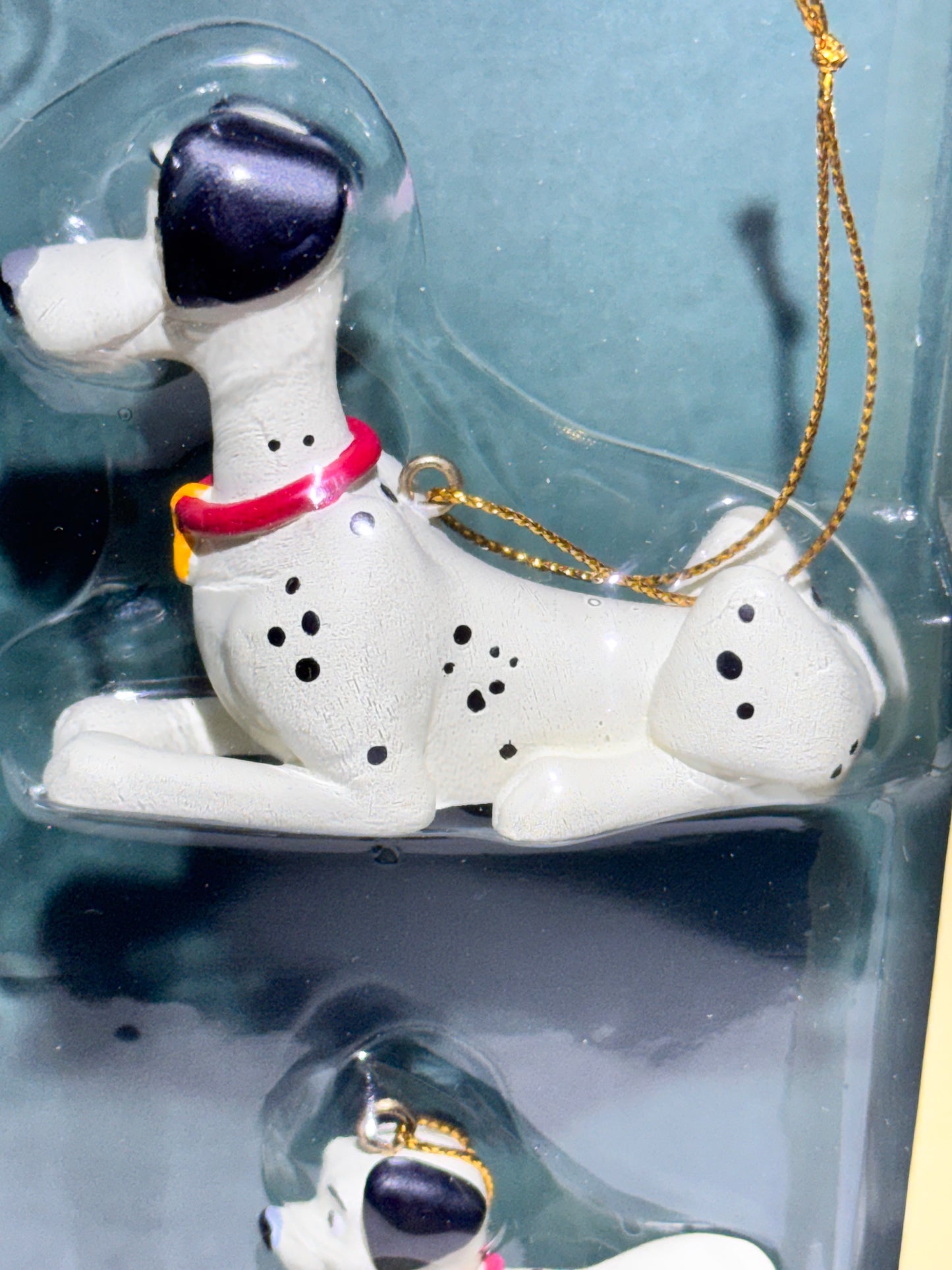 Disney 101 Dalmatians Storybook Ornament Collection – Boxed Set (6 Pieces)