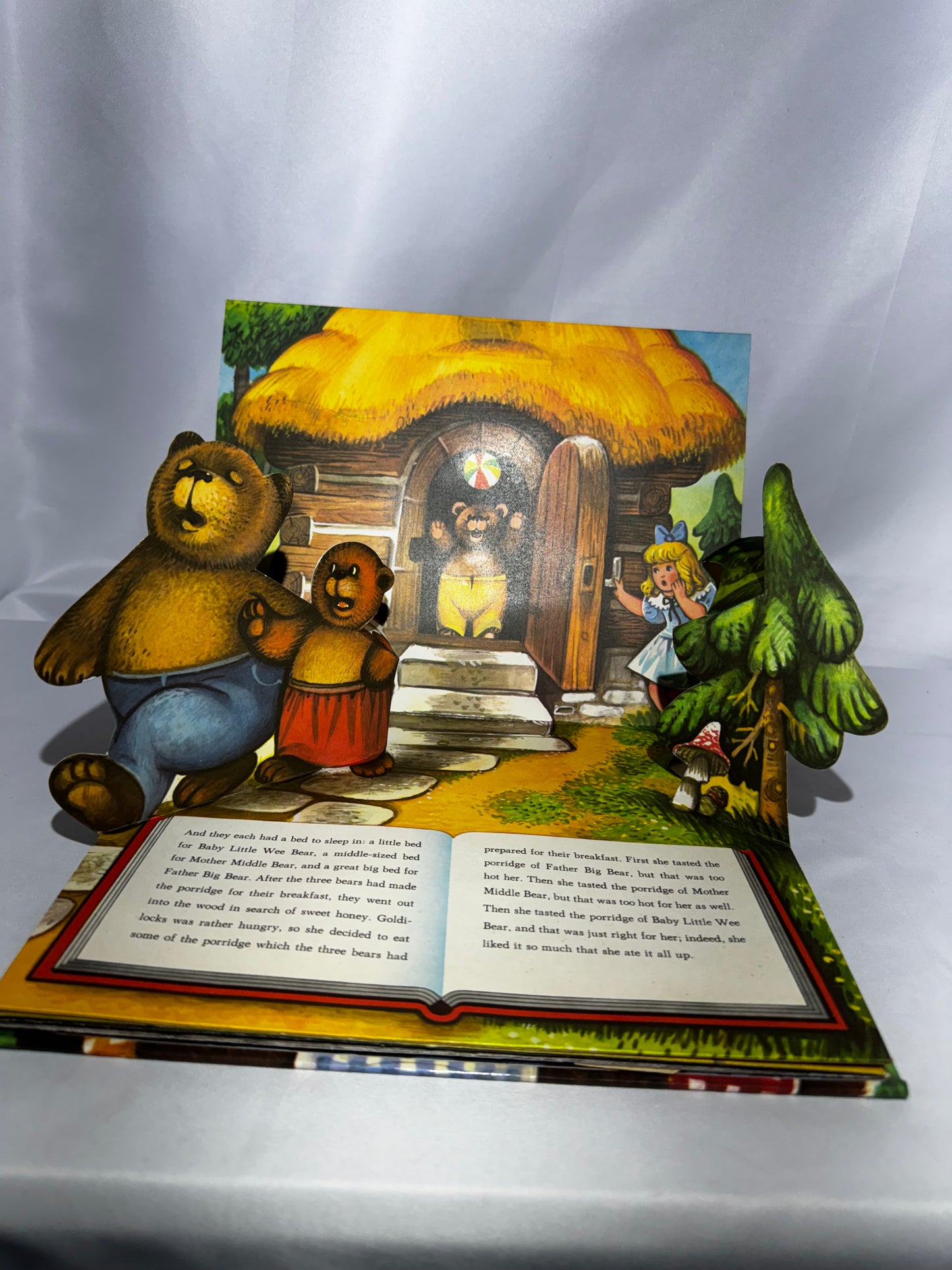 Vintage 1972–1974 Goldilocks and the Three Bears Vojtěch Kubašta Pop-Up Book Artia Prague “All Action Treasure Hour” Series