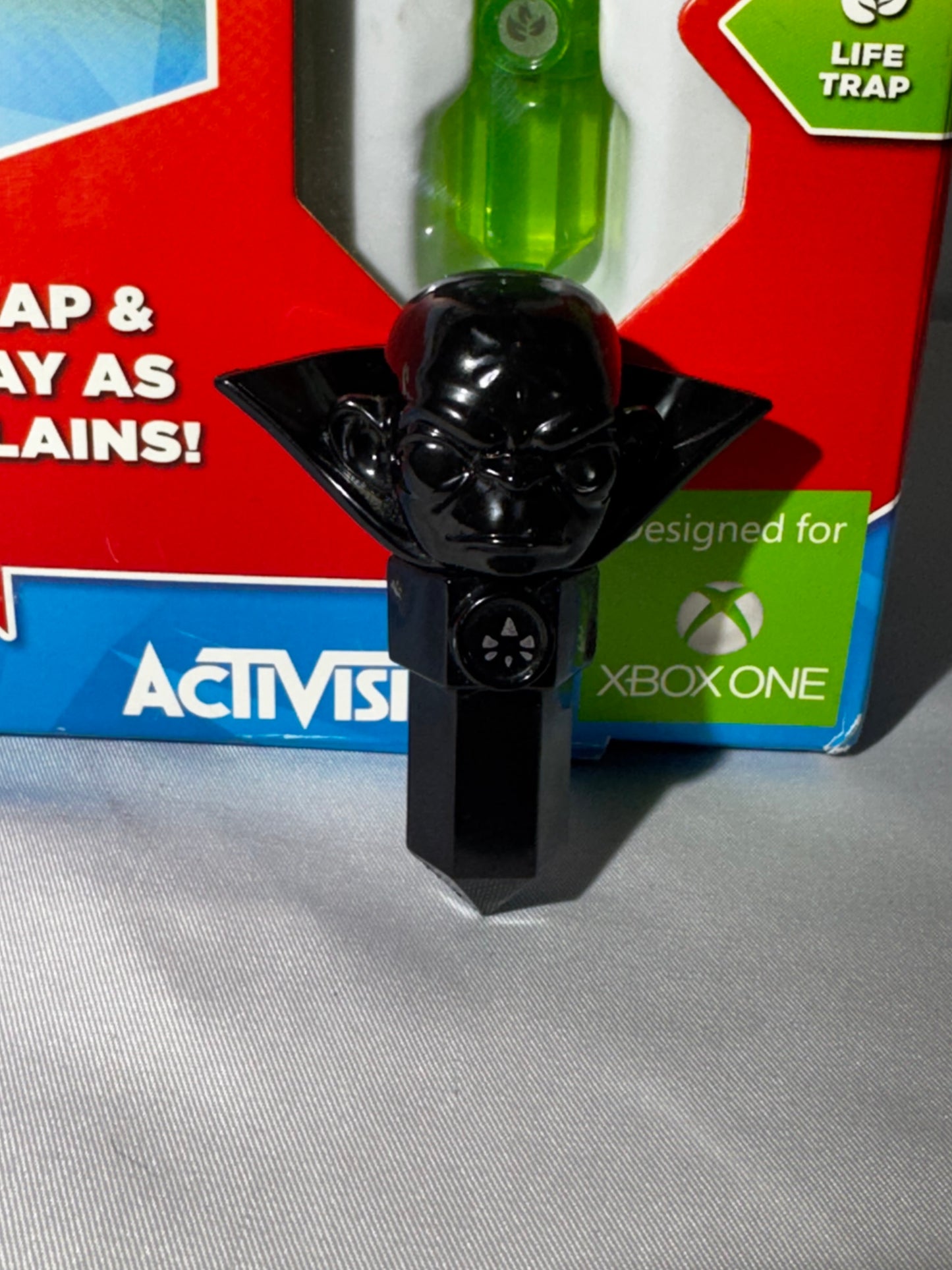 Skylanders Trap Team Starter Pack Xbox One 2014 – Food Fight, Snap Shot, 3 Traps