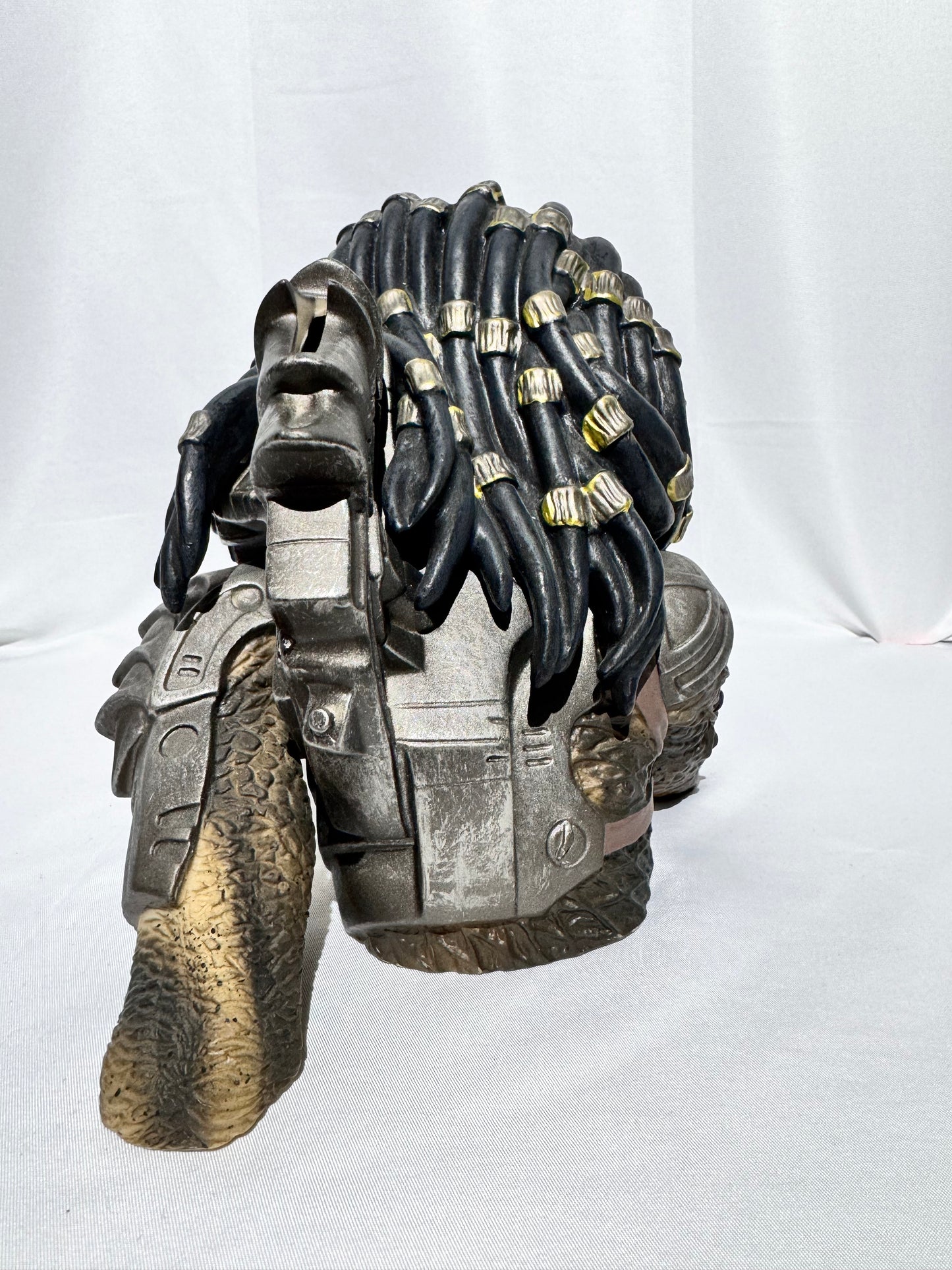 Masked Predator Bust Bank – Diamond Select Toys (2016)