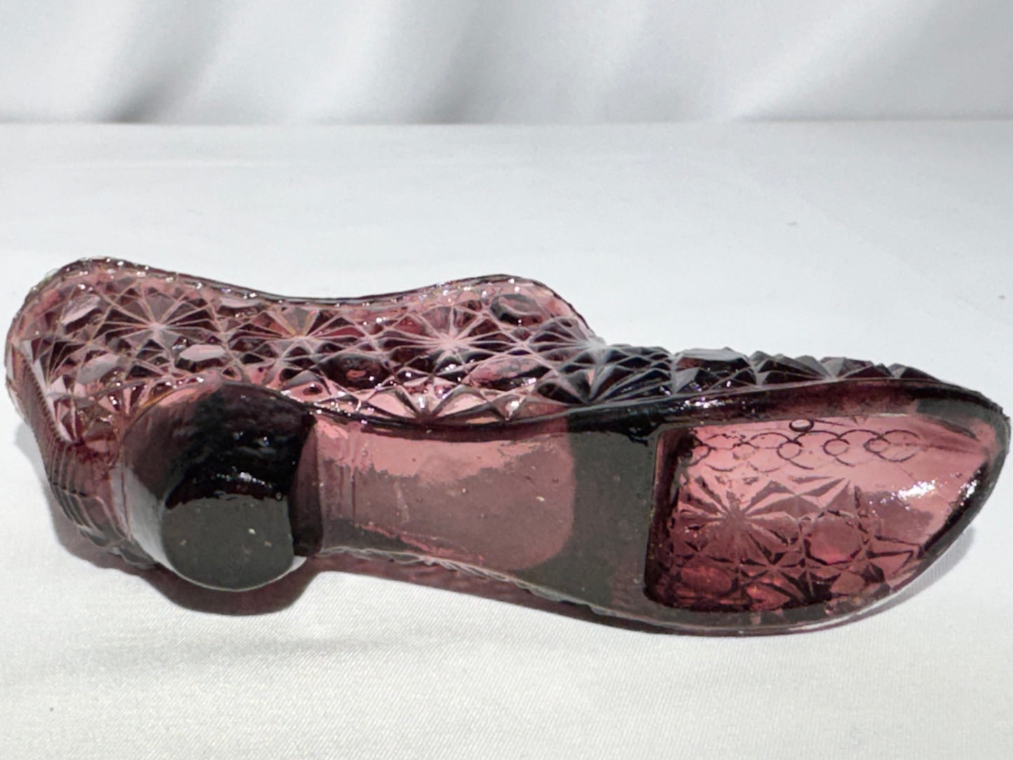 Vintage Fenton Daisy & Button Slipper Shoe – Amethyst Purple Glass