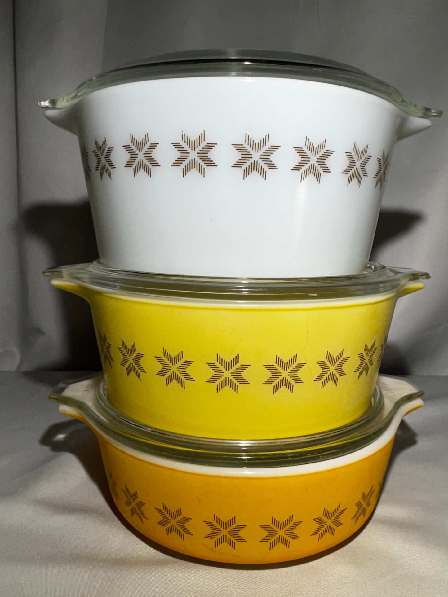 Vintage Pyrex Town & Country Cross Stitch Star Casserole Set 471 472 473 w/Lids Brown