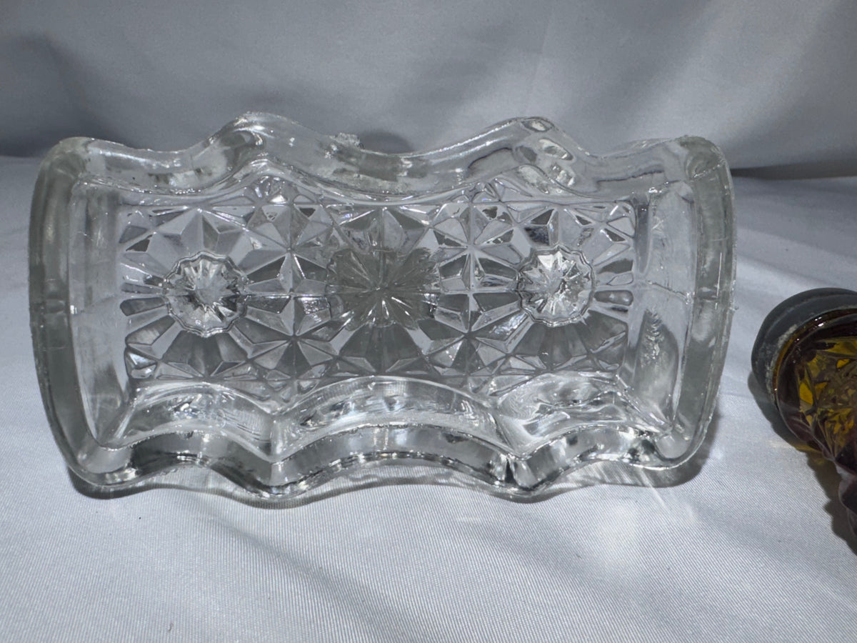 Antique EAPG Daisy & Button Slender Salt & Pepper Shaker Set w/ Glass Caddy – Circa 1884