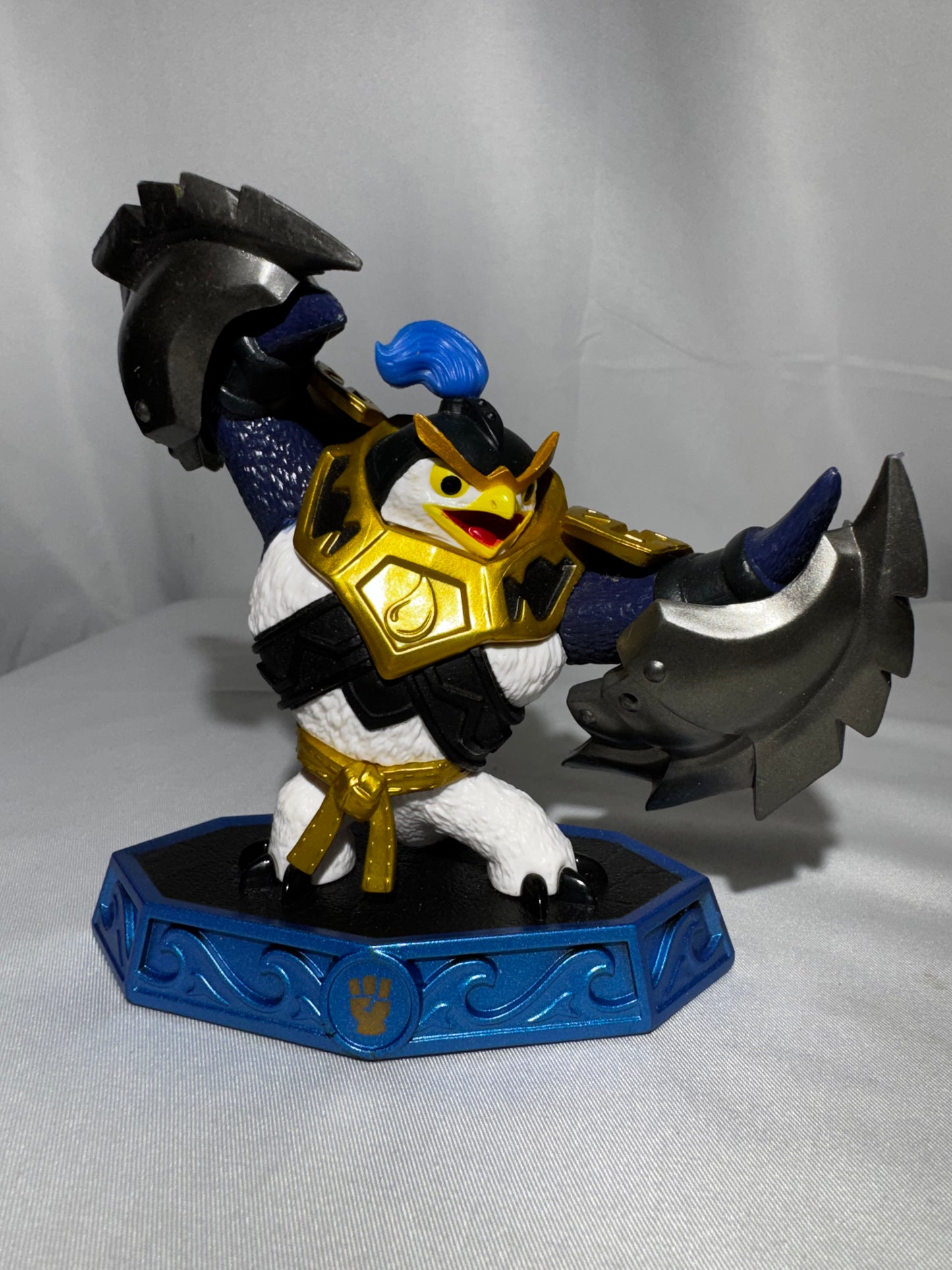 Skylanders Imaginators Nintendo Switch Bundle King Pen Golden Queen Fire Crystal Game