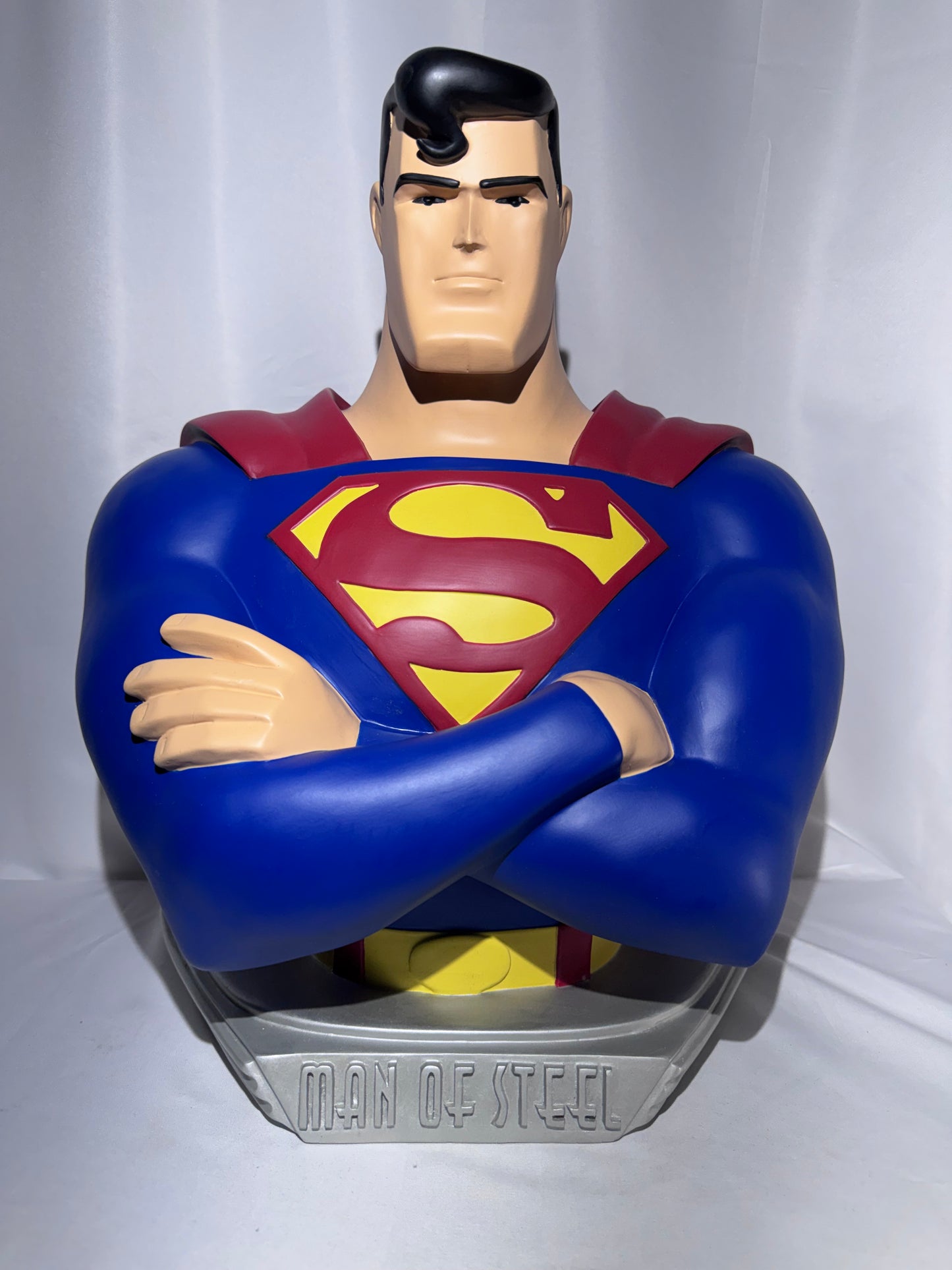 1997 Warner Bros. Studio Store Exclusive 19” Superman Bust – Superman: The Animated Series – Bruce Timm Style