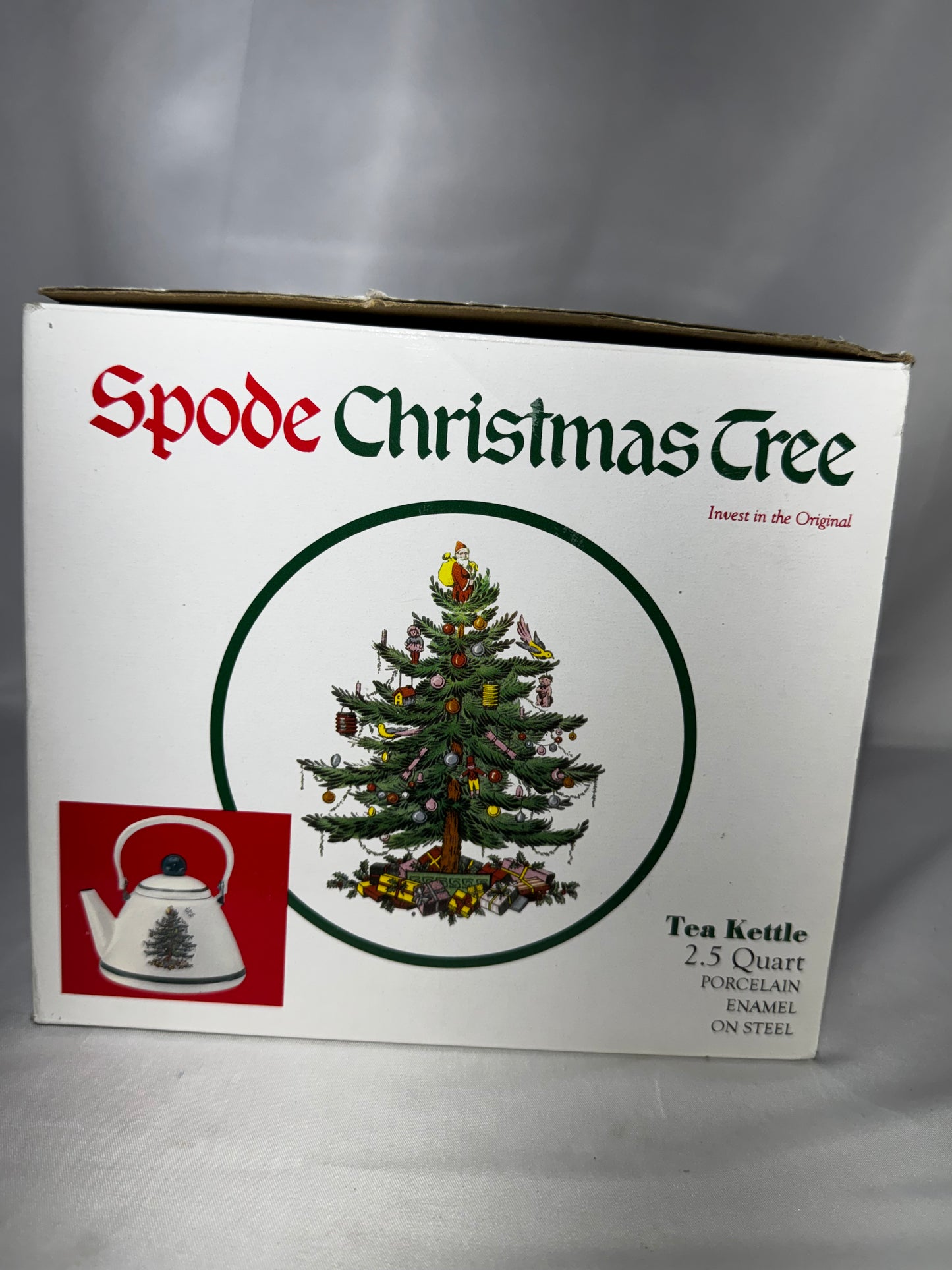 Spode Christmas Tree 2.5 Qt Whistling Tea Kettle Porcelain Enamel on Steel w/ Box