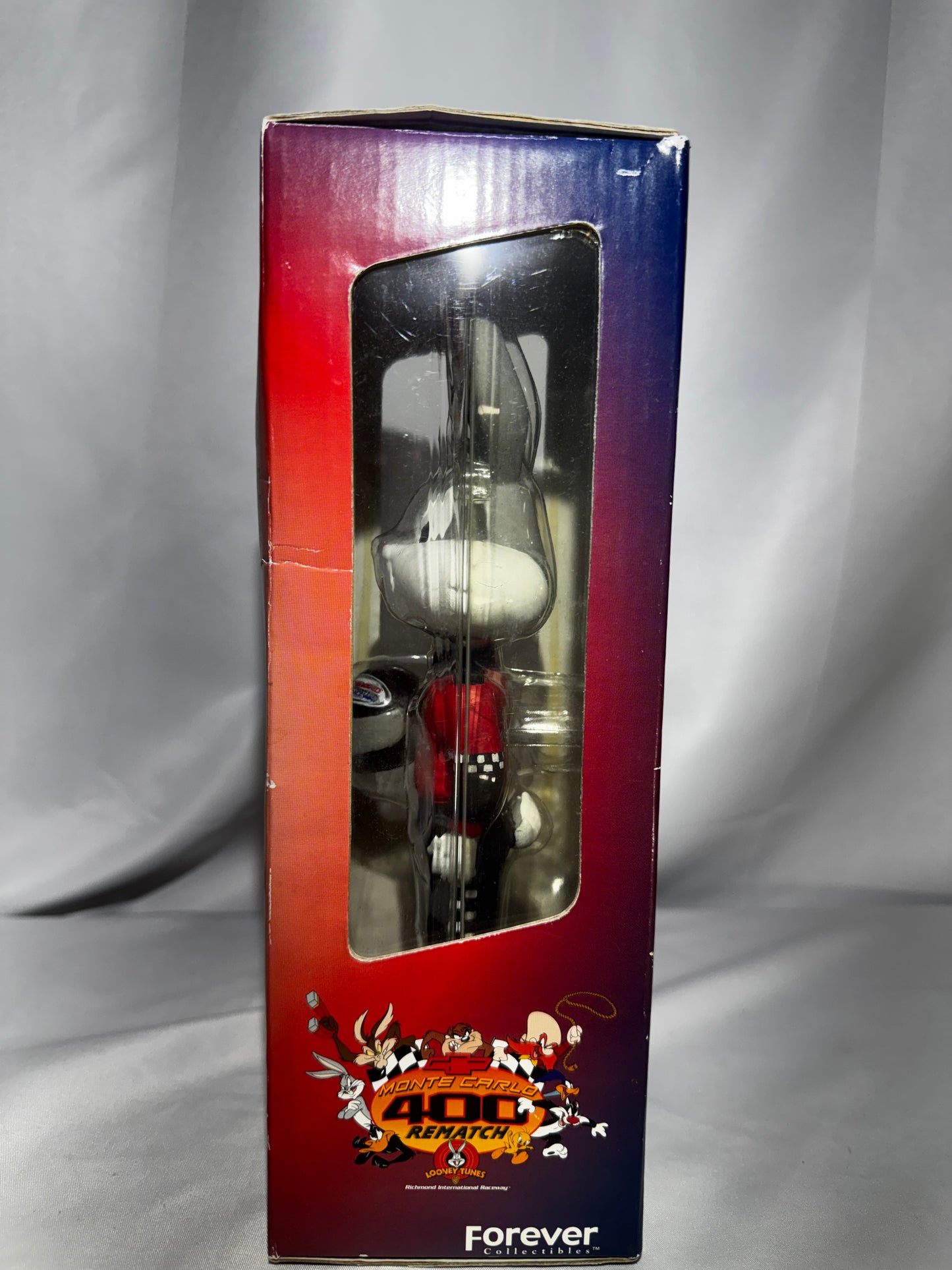 2002 Limited Edition Bugs Bunny Monte Carlo 400 Bobblehead #273/15,000 NASCAR ￼