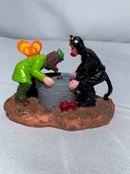 Lemax Spooky Town Bobble Heads #52008 – Retired 2005 Halloween Village Figurine