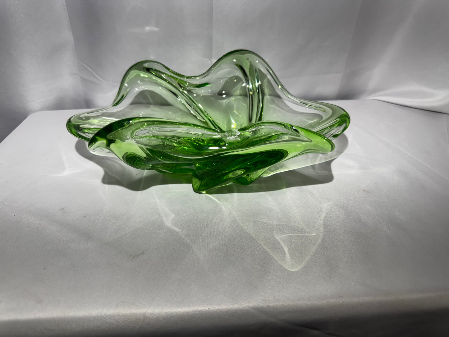 Vintage Mid-Century Emerald Green Hand Blown Art Glass Freeform Console Bowl 12”