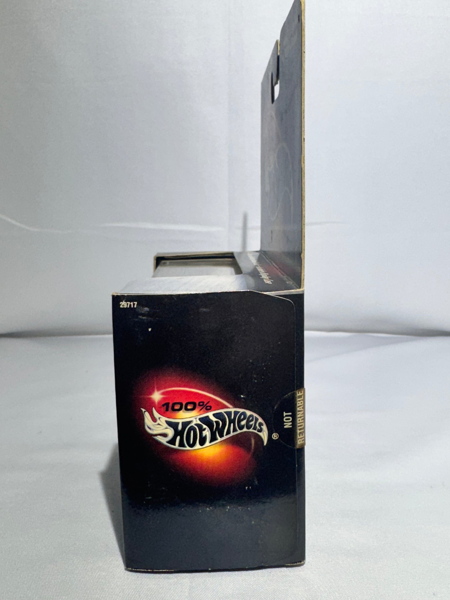 Hot Wheels Triclopz – Purple with Flame Accents Limited Edition Diecast (Mattel)