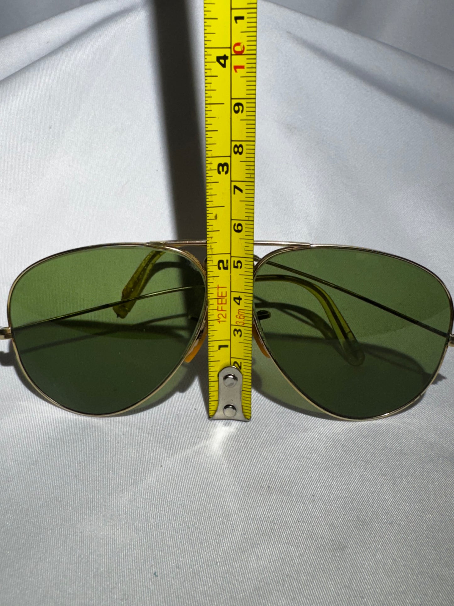 Vintage B&L Ray-Ban Aviator Sunglasses Green Glass Lens 12K GF w/ Original Case