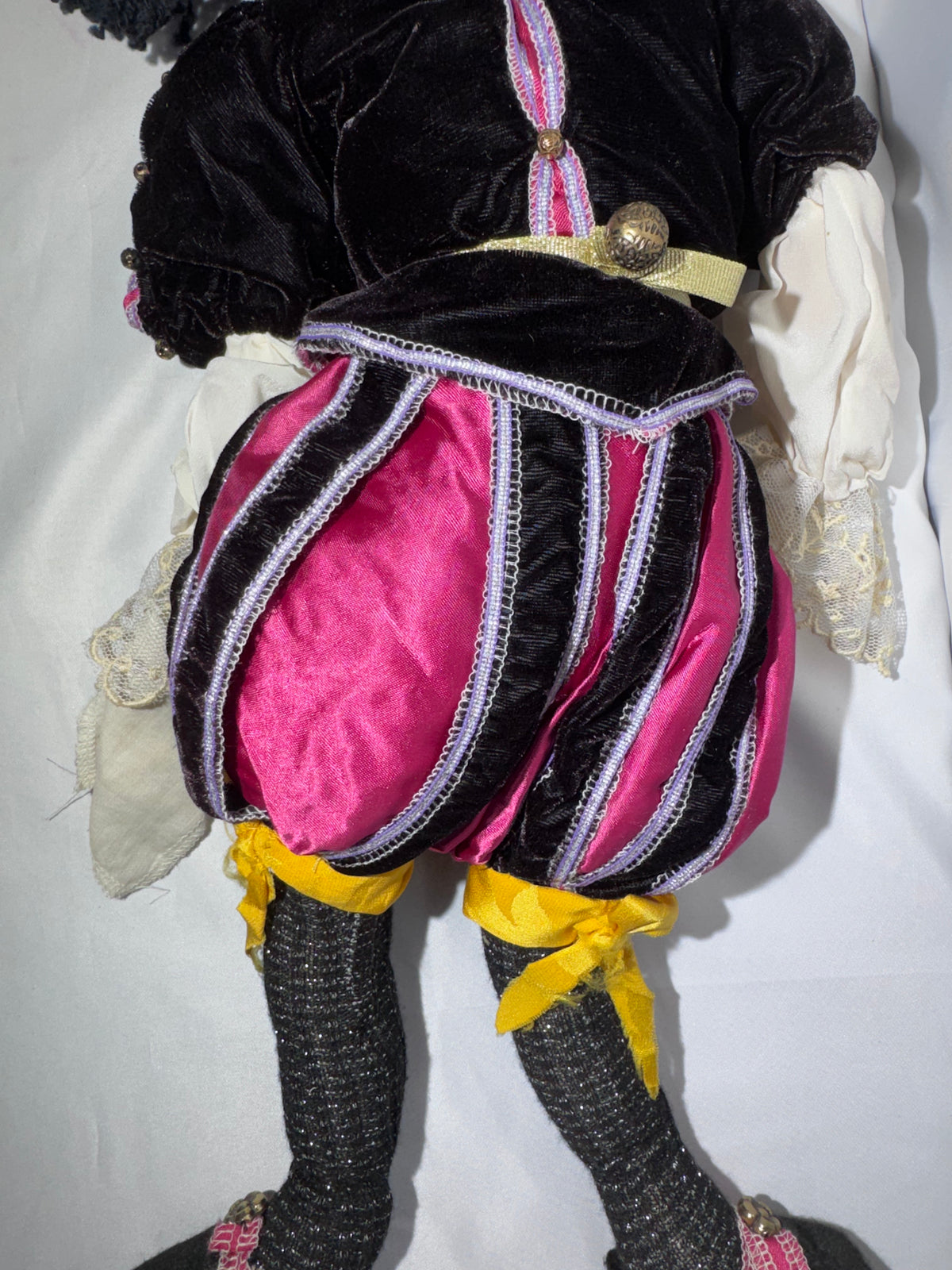 Vintage Handmade Renaissance Jester / Courtier Cloth Doll – Elaborate Costume