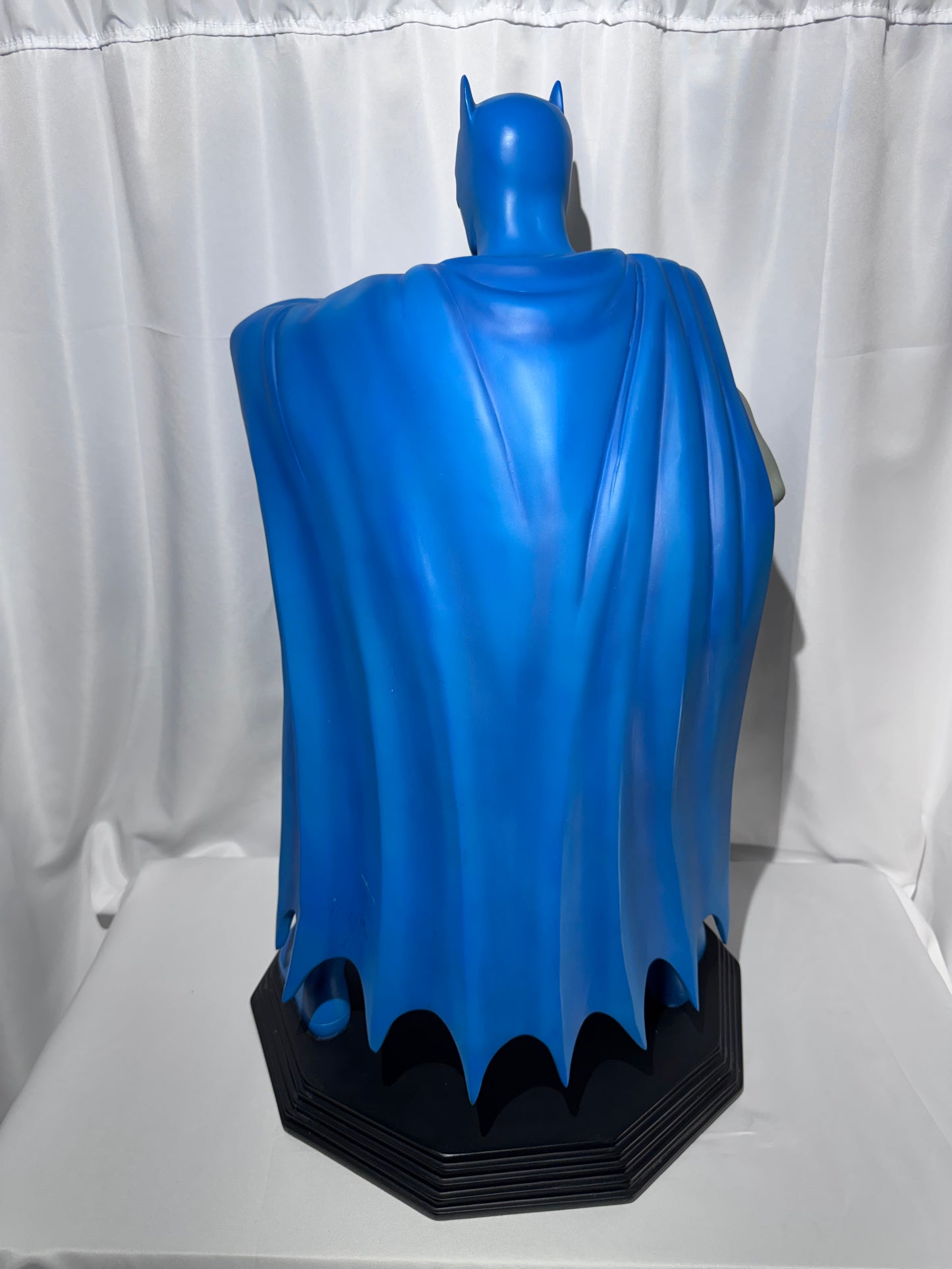 Vintage 1999 Warner Bros. Studio Store Silver Age Batman 24” Statue