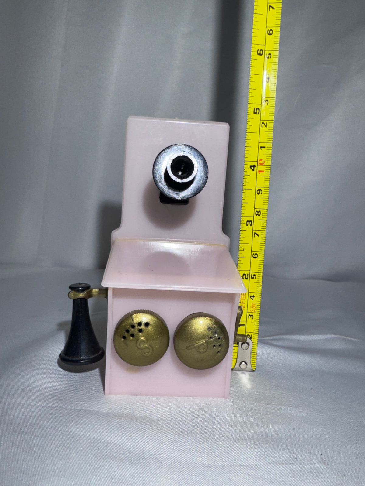Vintage MCM Pink Plastic Wall Mount Crank Telephone Salt & Pepper Shakers