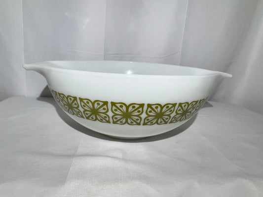 Vintage Pyrex 4 Qt Cinderella Mixing Bowl – Autumn Floral / Dutch Clover (Verde Square Flowers) – #444
