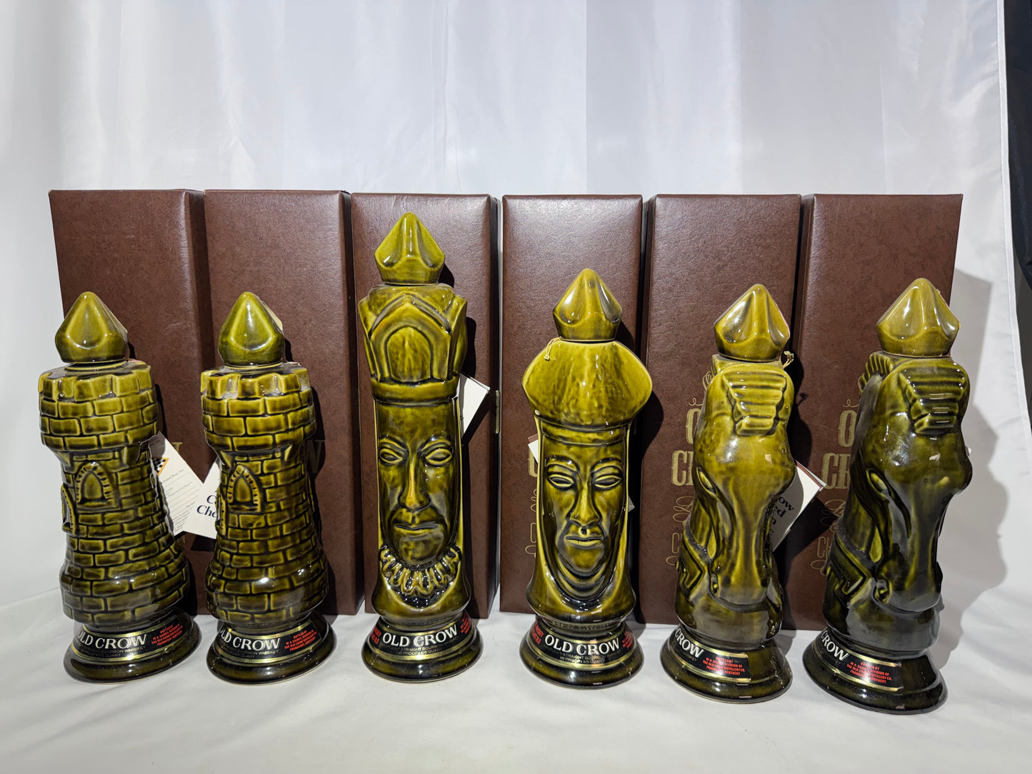 Vintage Old Crow Kentucky Straight Bourbon Whiskey Chessmen – Dark Green – Set of 6