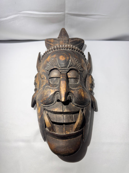 Vintage Hand-Carved Indonesian Wooden Mask – Folk Art Wall Decor (Unmarked)