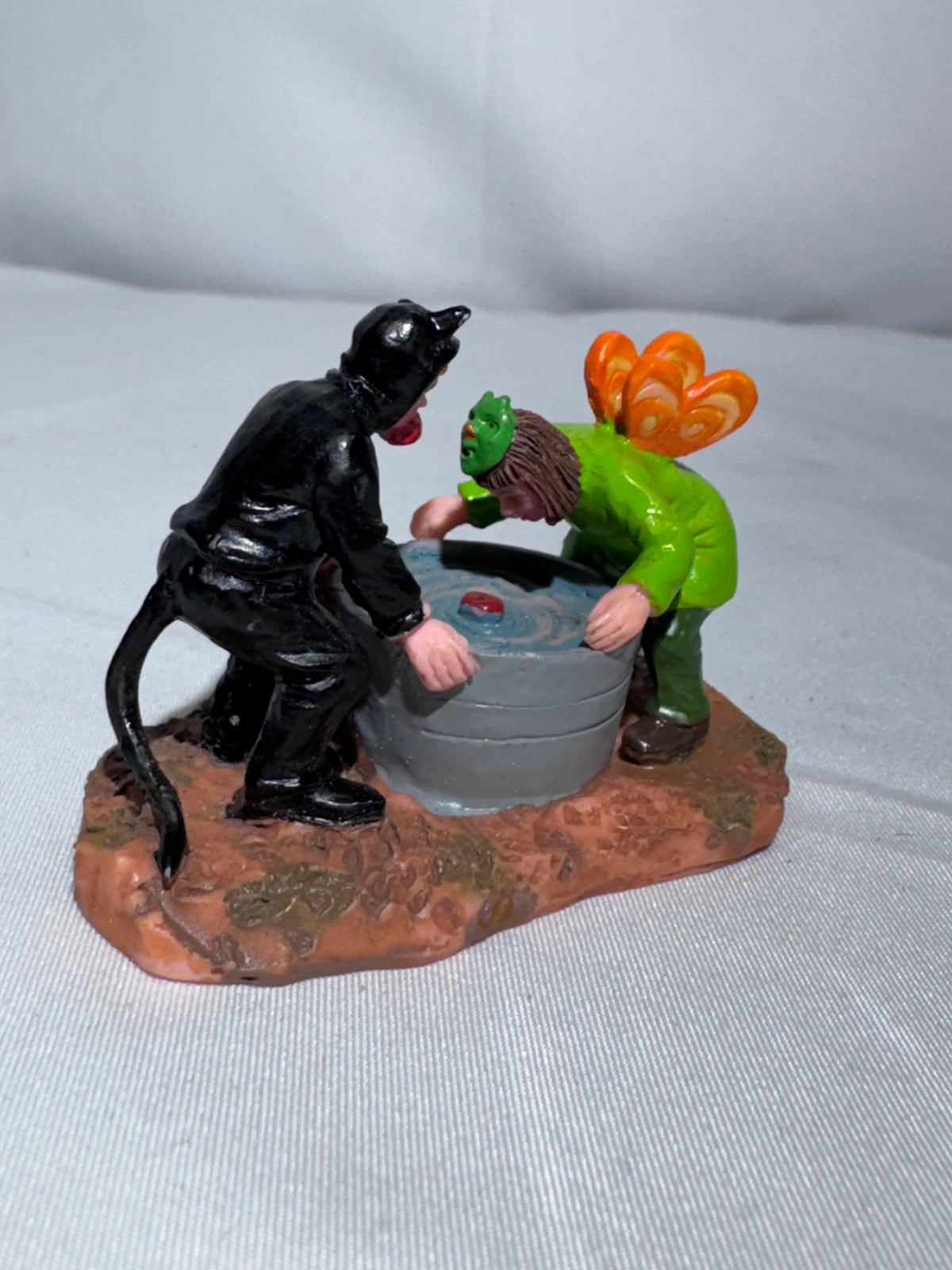 Lemax Spooky Town Bobble Heads #52008 – Retired 2005 Halloween Village Figurine