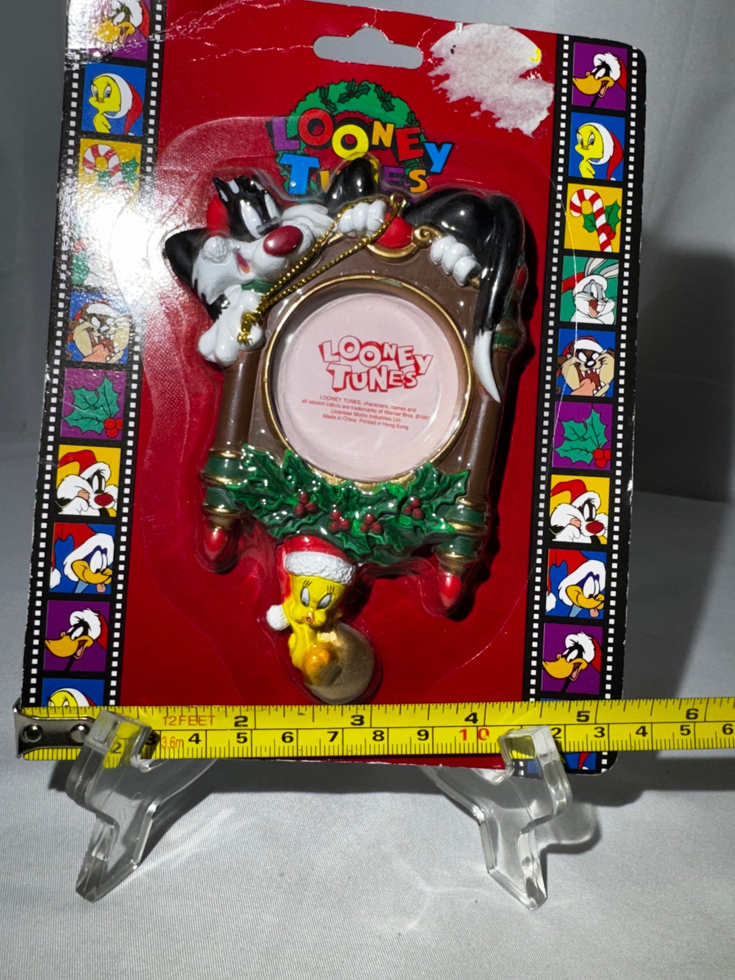 Vintage 1997 Looney Tunes Sylvester & Tweety Picture Frame Ornament Magnet Matrix