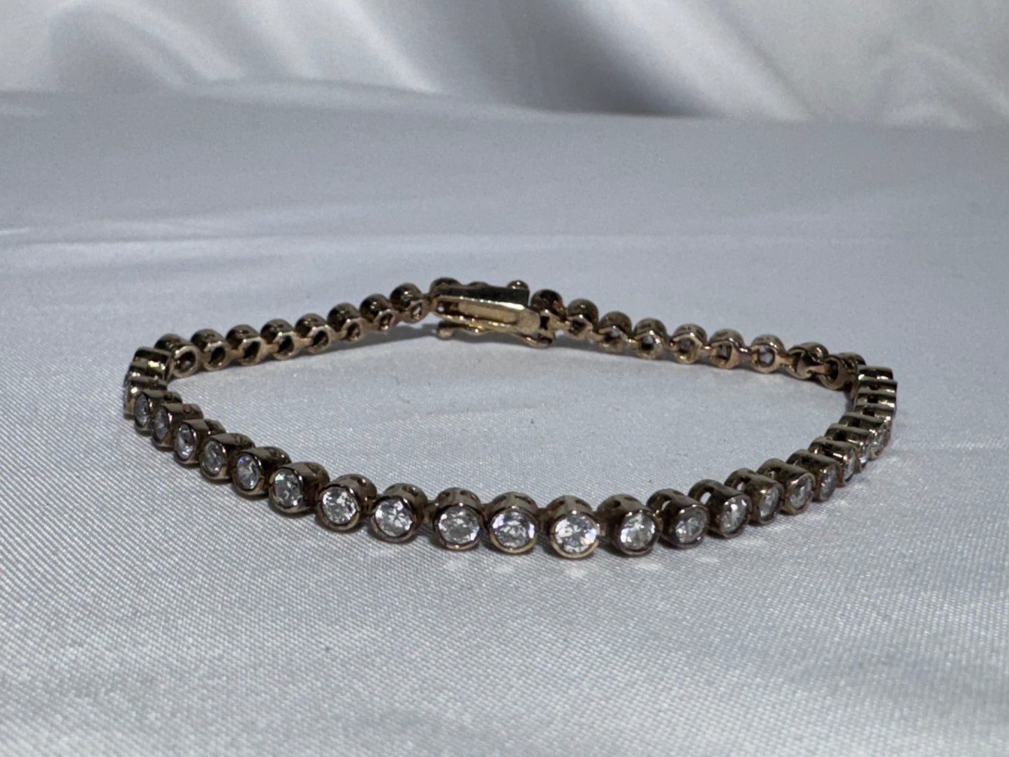 Vintage/Classic 925 Sterling Silver FAS Tennis Bracelet – Clear Round Stones – Box Clasp