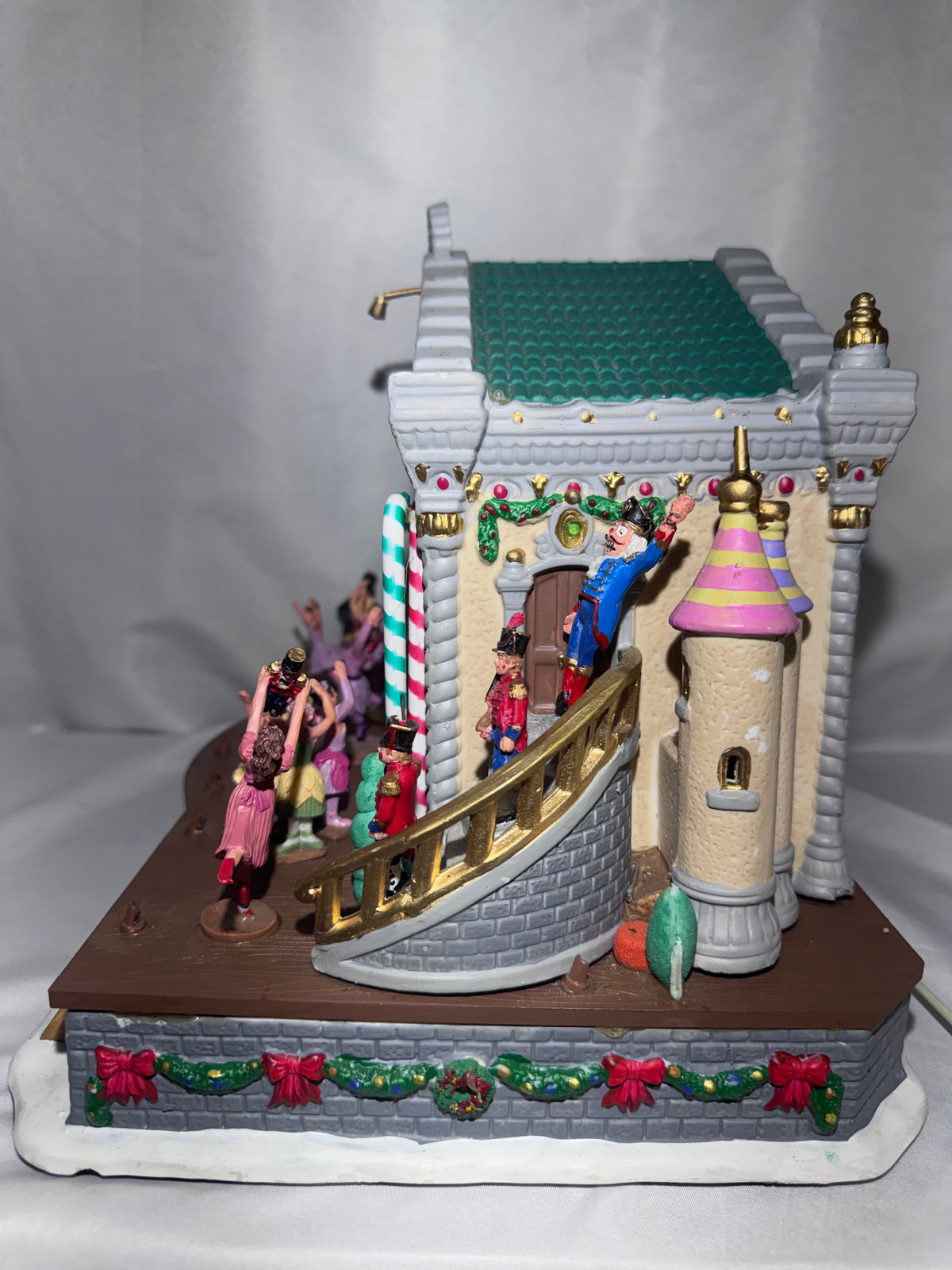 Lemax Nutcracker Suite Christmas Village – 2010 – Lighted & Musical – AS IS / Parts or Repair