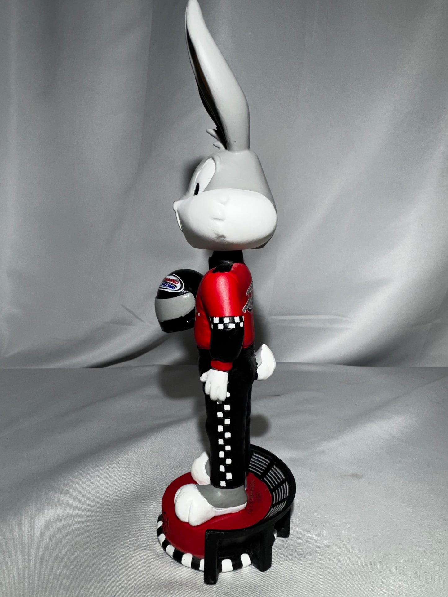 2002 Limited Edition Bugs Bunny Monte Carlo 400 Bobblehead #273/15,000 NASCAR ￼