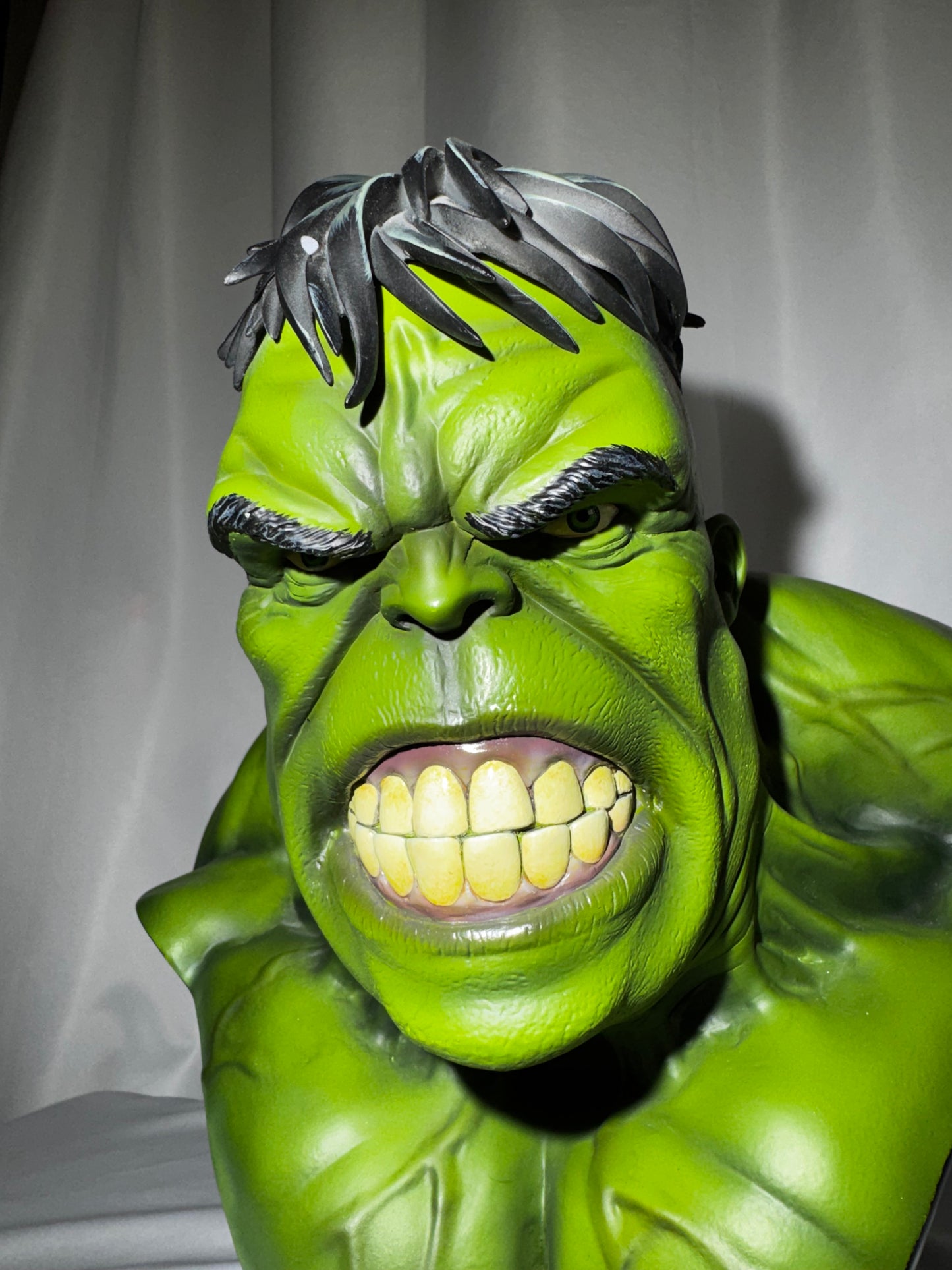 Sideshow Collectibles Legendary Scale Hulk Bust #230/400 Marvel Statue w/ Box 10.5”