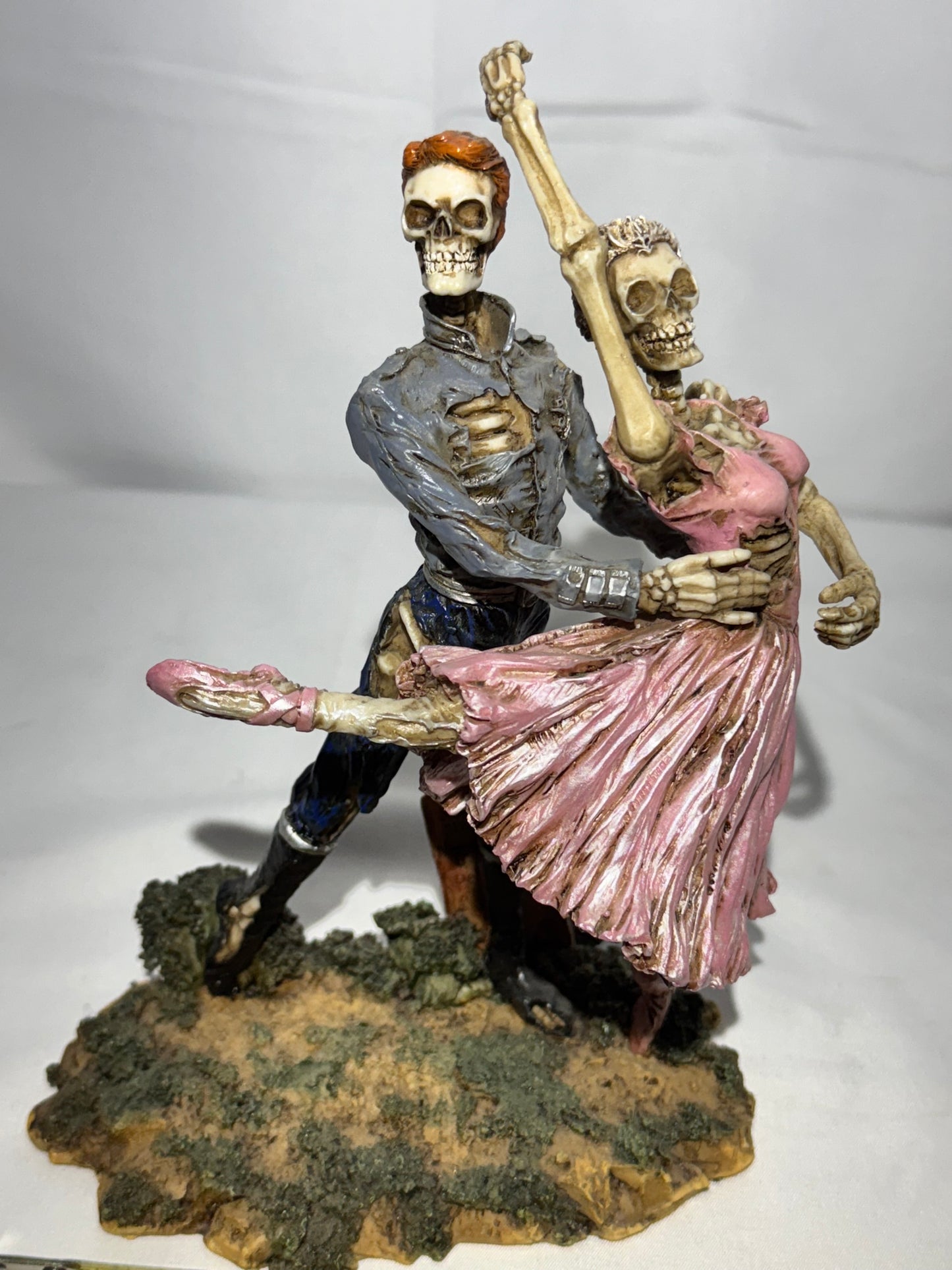 The Skull Collection – Ballet Dancing Skeletons Sculpture by Summit Collection