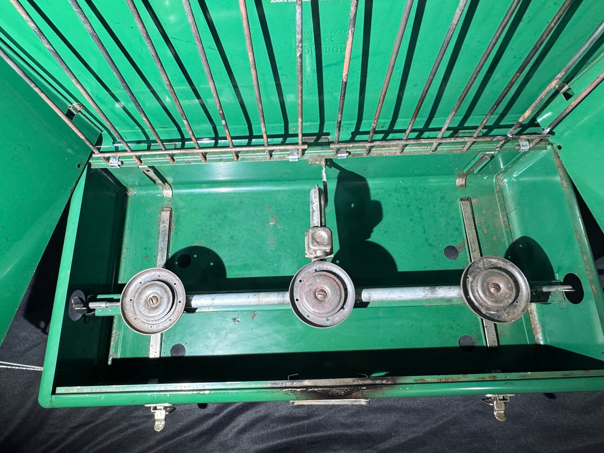 Vintage Coleman Model 426C 3-Burner Liquid Fuel Camp Stove – 1962–1964