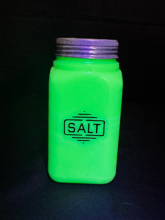 Vintage Jadeite Uranium Glass Range Salt Shaker Large Box Pattern UV Glow 5”