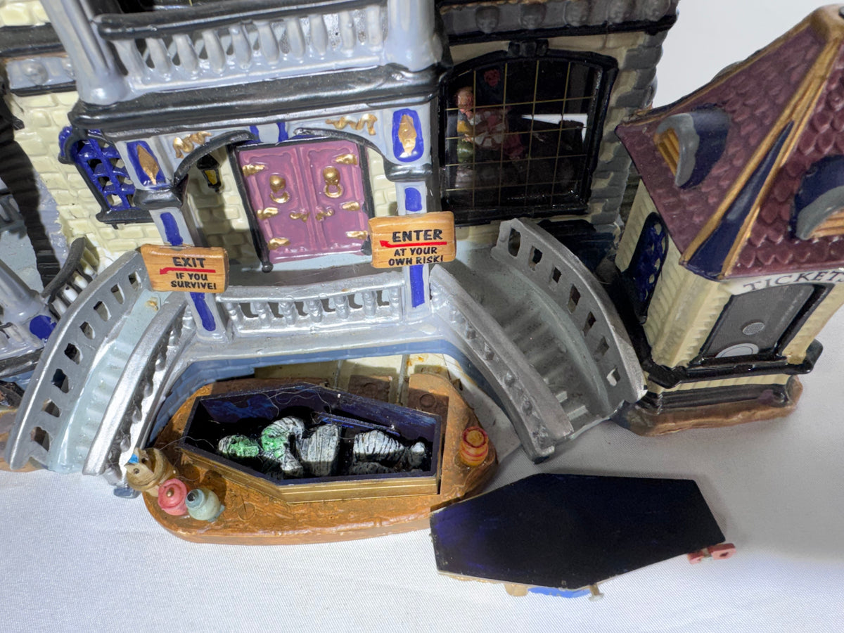 Lemax Spooky Town Madam Ashbury’s House of Wax #35784 – Retired 2003 Halloween Village