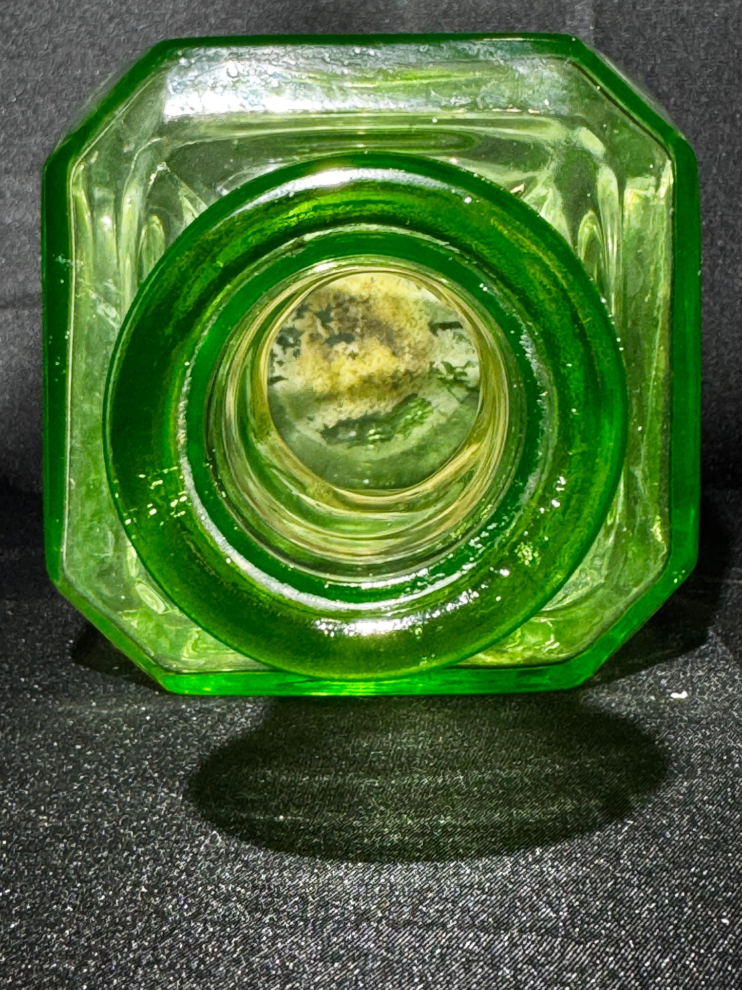 Vintage Anchor Hocking Green Uranium Glass Decanter – Art Deco Square Depression Glass – UV Glow