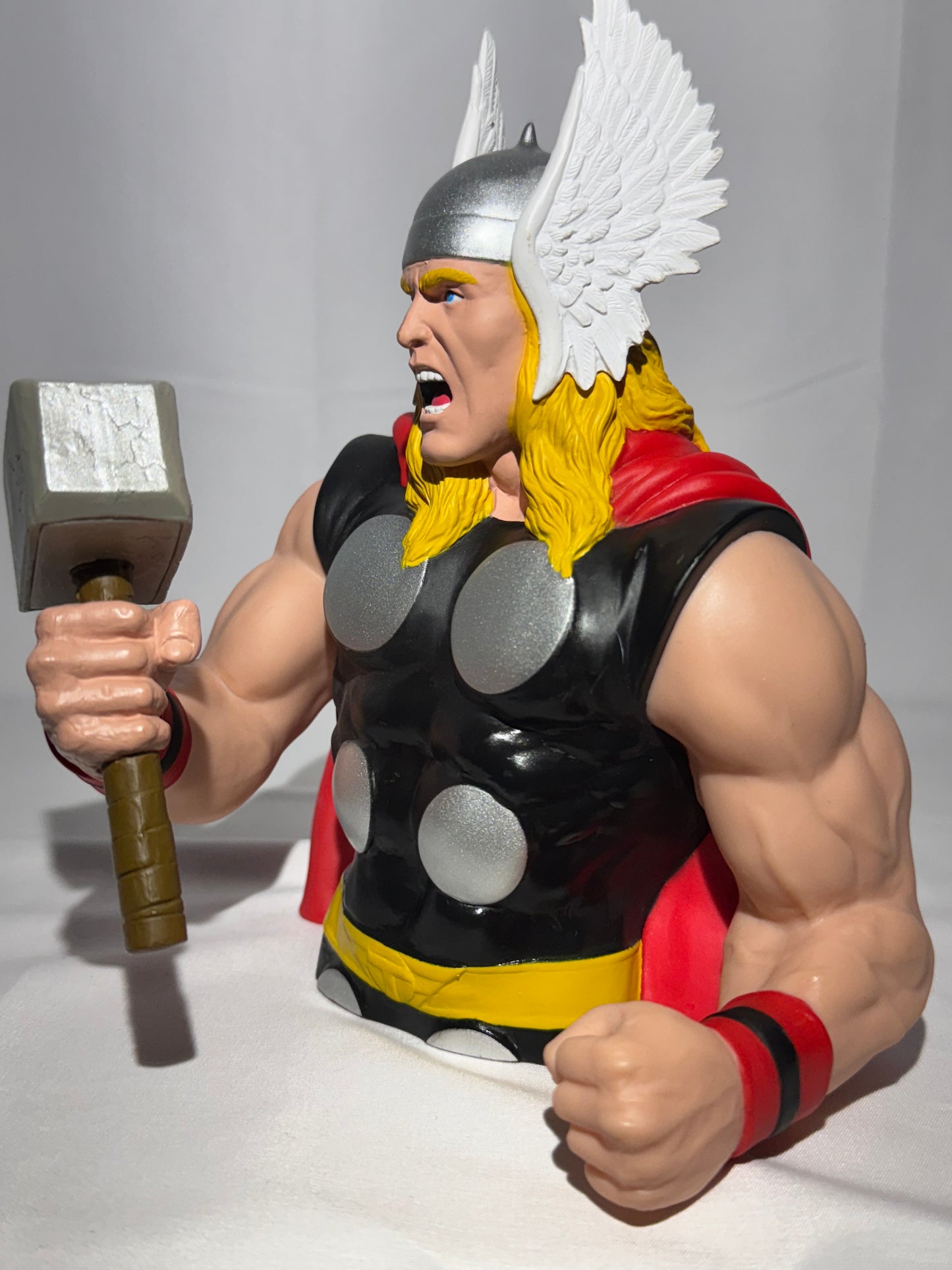 Thor Bust Bank – Stock #67403 – Marvel