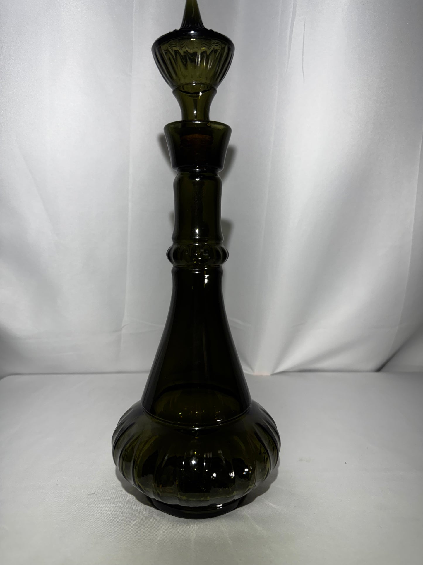 Vintage 1964 Jim Beam Smoky Green “I Dream of Jeannie” Genie Decanter – Christmas Edition
