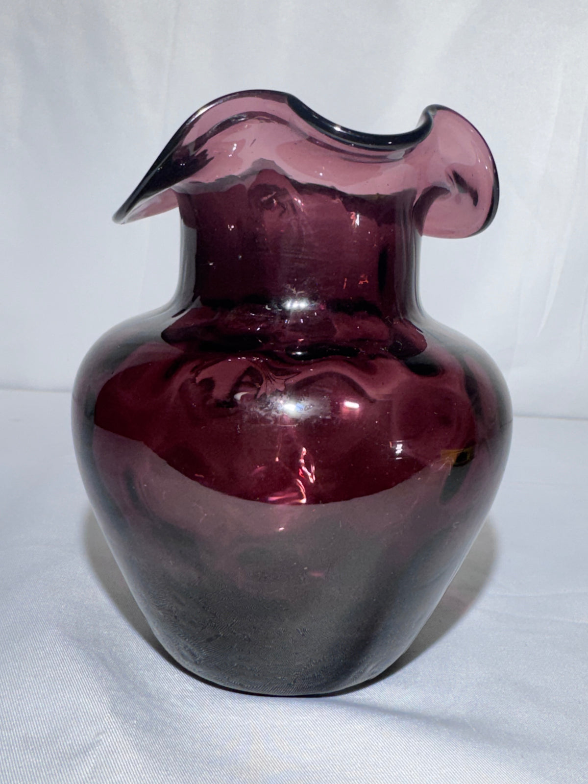 Vintage Hand-Blown Purple Amethyst Glass Coin Dot Small Pitcher / Creamer Ruffled Rim 1940’s-1950’s