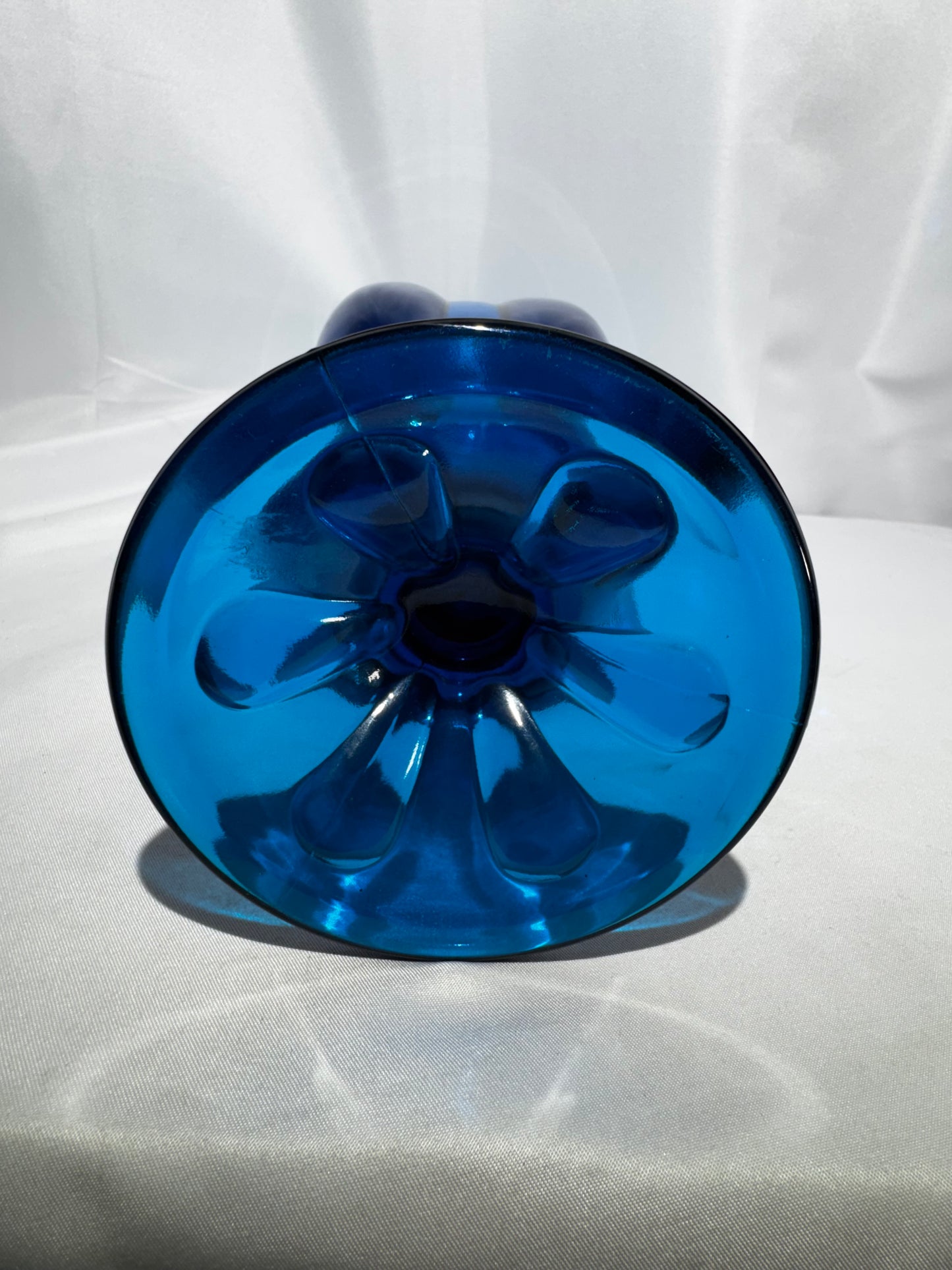 Vintage Viking Glass Epic Bluenique 17” 6-Petal Swung Vase #1435 Mid Century MCM