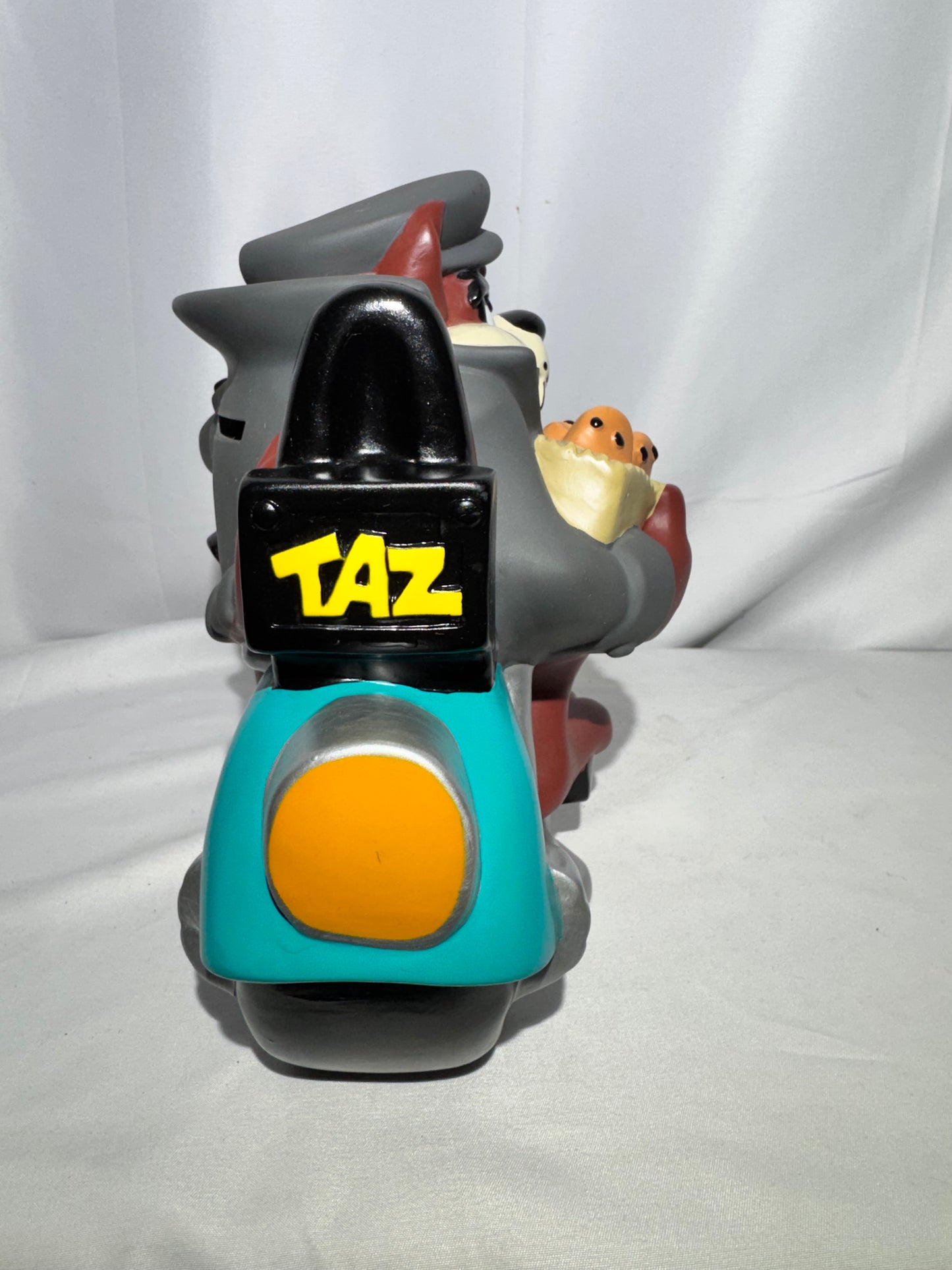 Vintage 1998 Warner Bros. Looney Tunes Tasmanian Devil (Taz) Coin Bank – Motorcycle