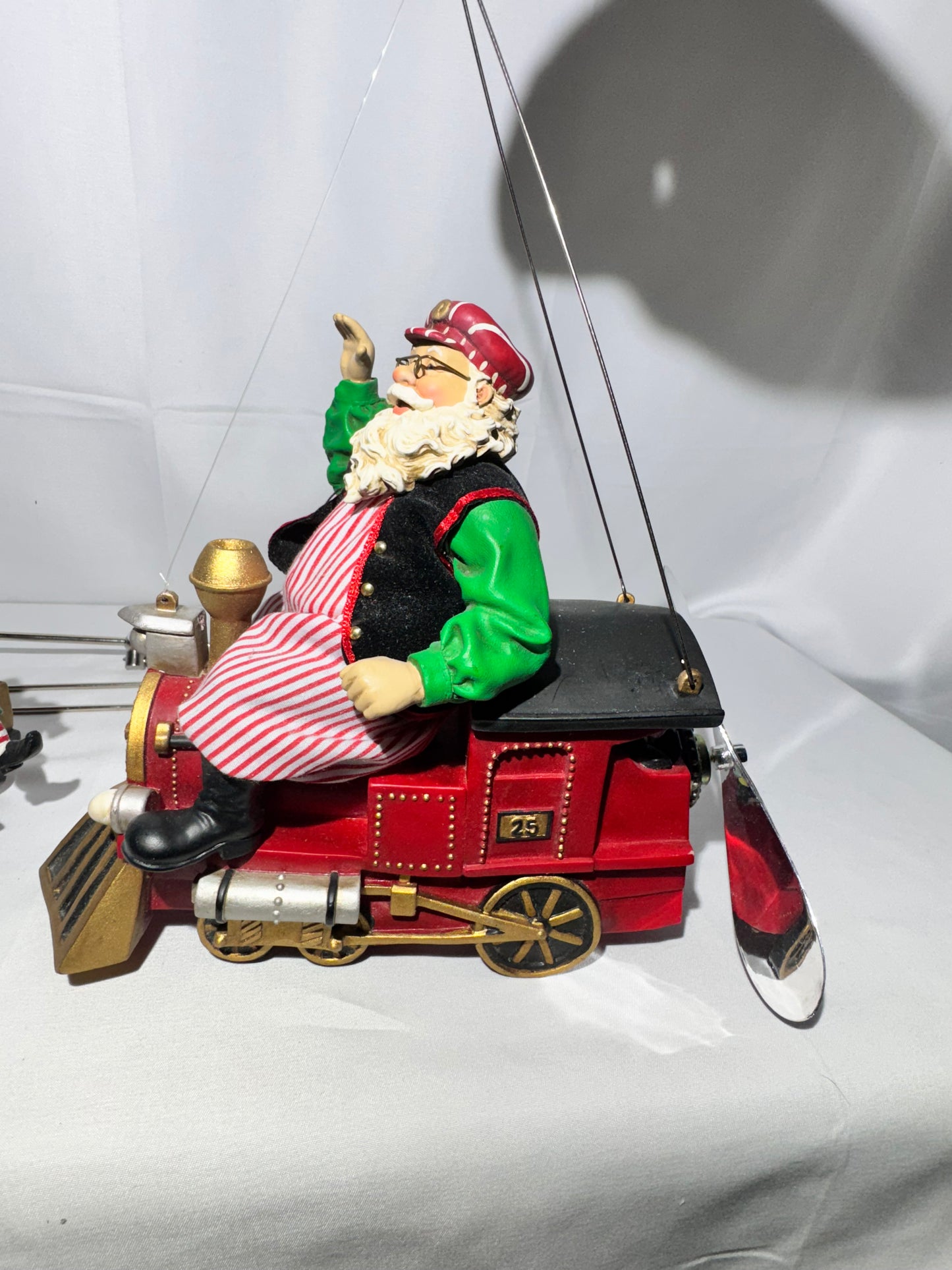 Department 56 – Flight of Fancy “High Altitude Engineer” (Item #465083) – Battery Operated, Tested & Working!