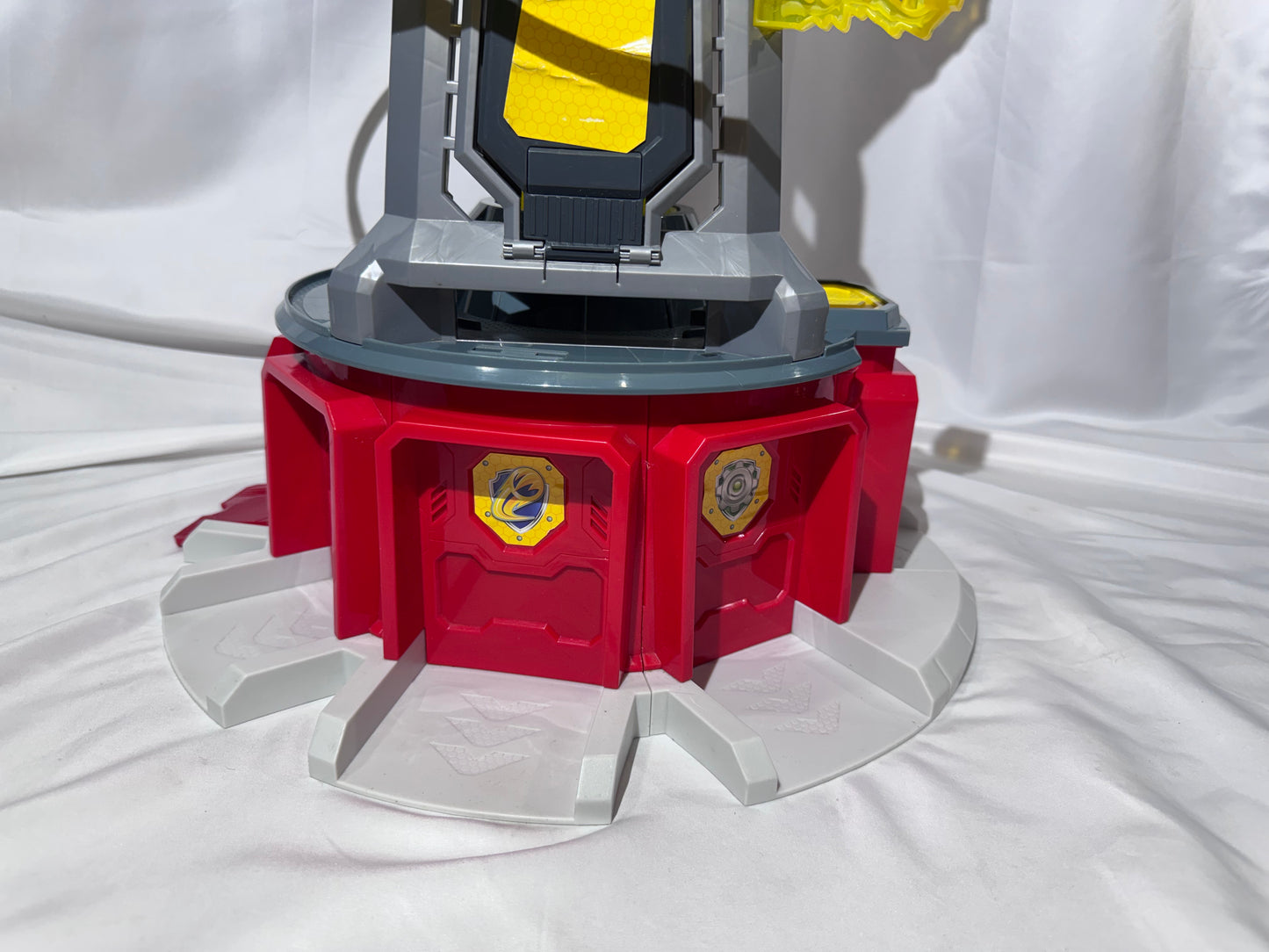 PAW Patrol Mighty Lookout Tower 2.75 FT Playset w/ Zipline Elevator Telescope + Pups Vehicles